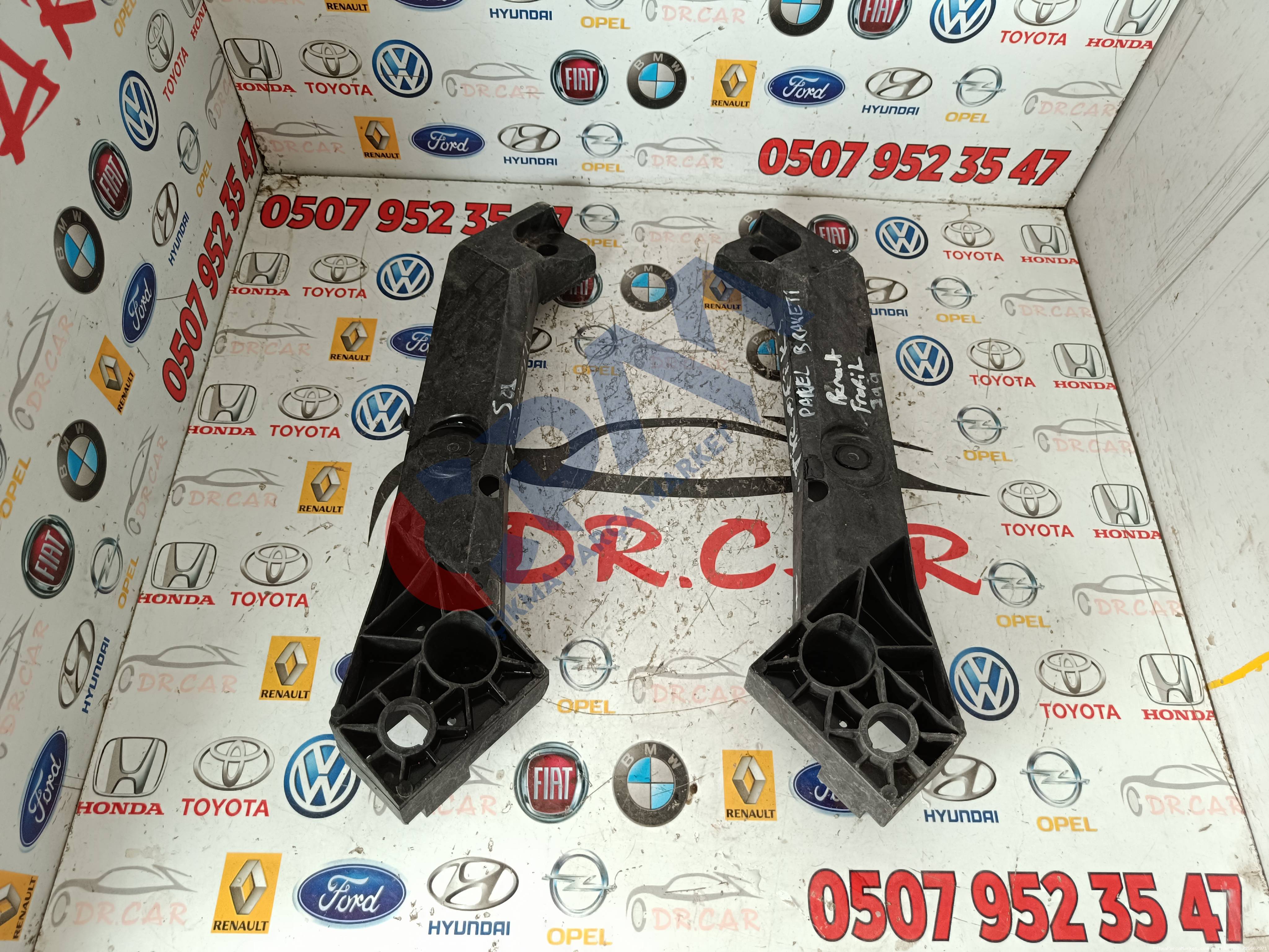 Renault Trafic 3 Sağ & Sol PANEL BRAKETİ 625001299R