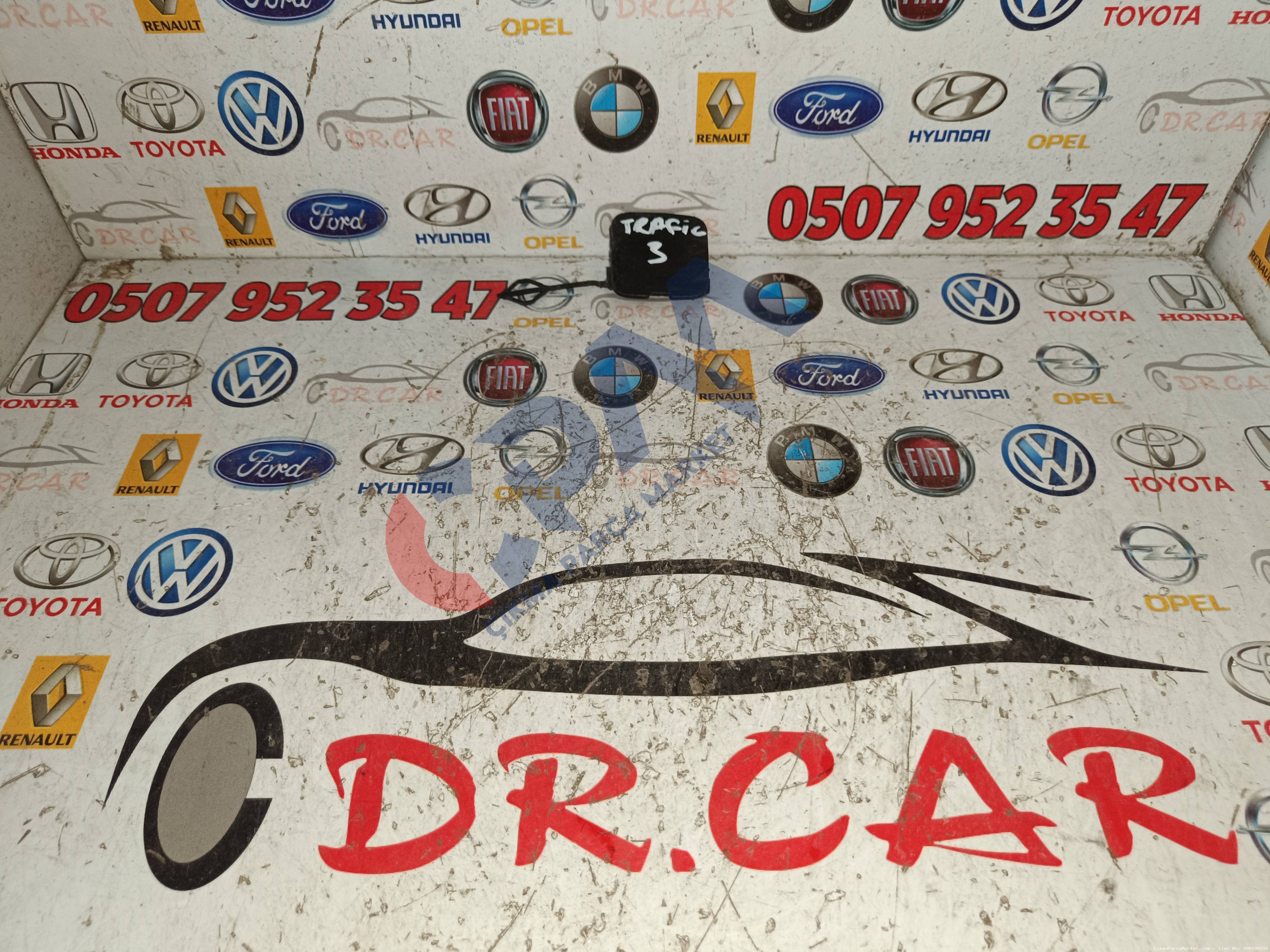 Renault Trafic 3 Çeki Kapağı 511800680R