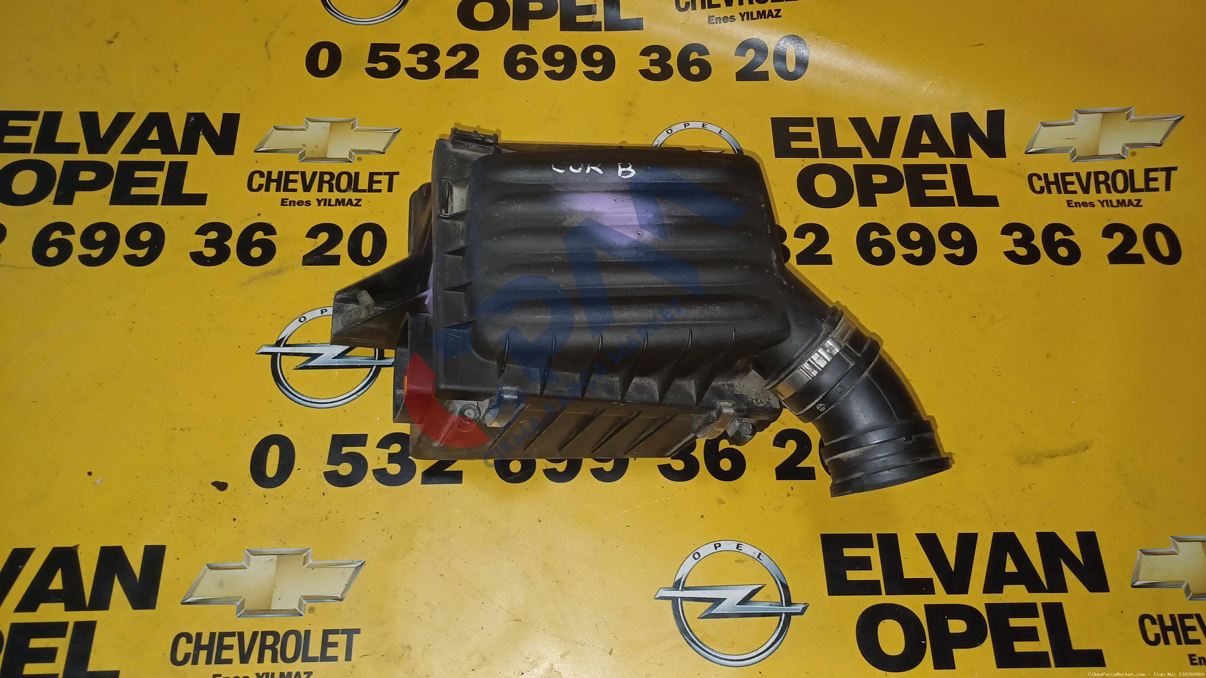 1990 1998 Opel Corsa B Çıkma Hava Filtre Kutusu 90457666