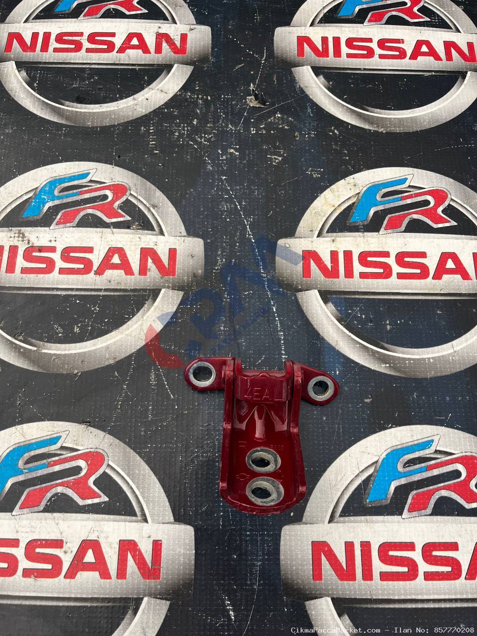2014 2020 Nissan Qashqai Sağ Kapı Menteşesi 4EAL