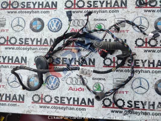 3V0971693CB Skoda Superb 2020 sol arka kapı tesisati