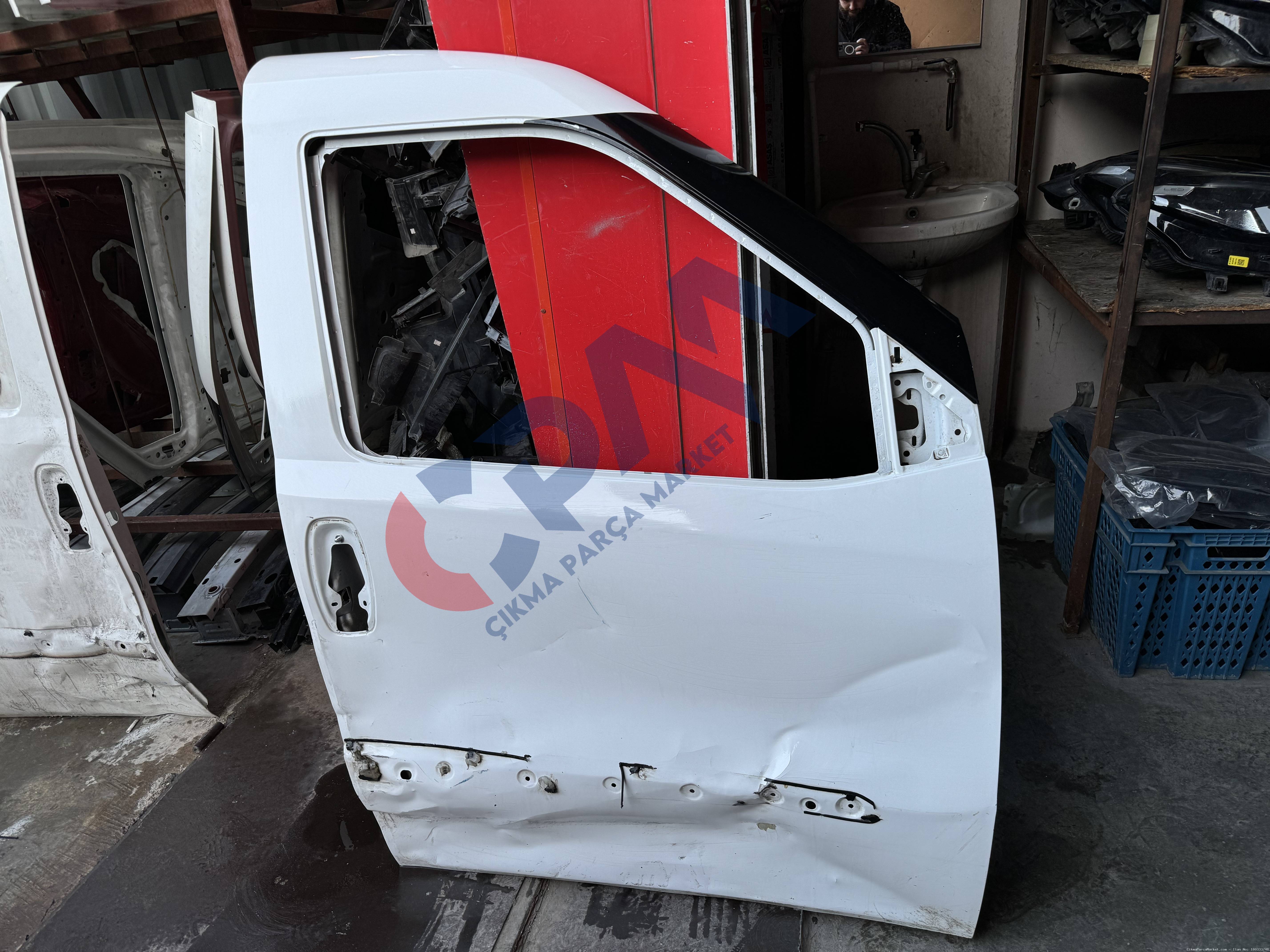 2011 2023 Fiat Doblo Çıkma Orjinal Sağ Ön Kapı