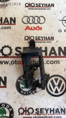 5K0937546 Volkswagen Golf 6 sağ ön koltuk fiş tutucu braket