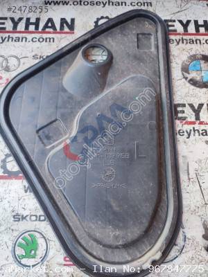 5F4839915B Seat Leon 2015 sol arka kapı iç panel ayirci