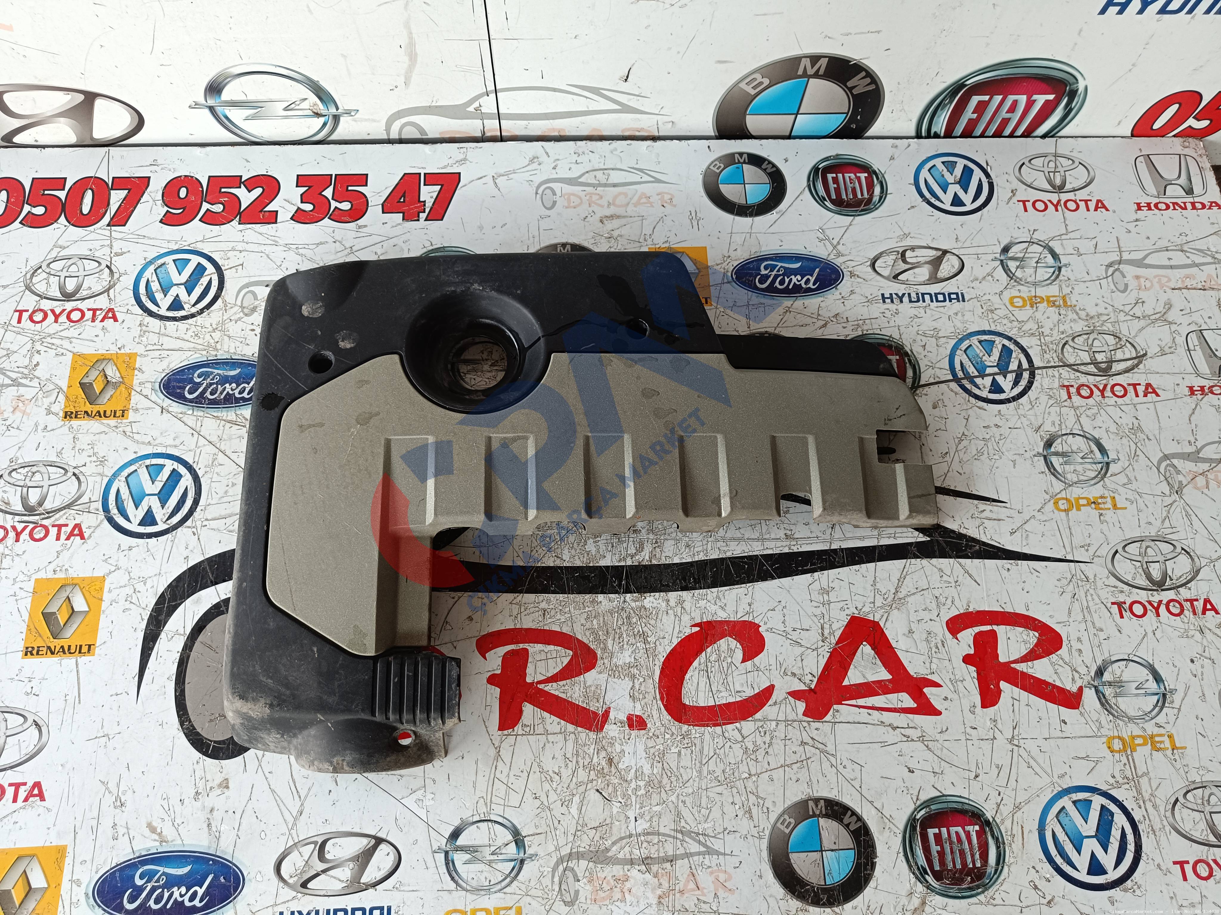 Opel Omega B2 Üst Motor koruma Kapağı 09266363