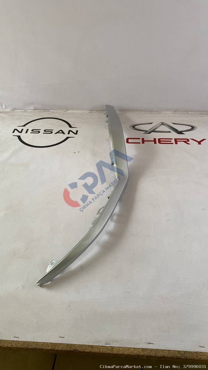 2022 2024 Chery Tiggo 7 Pro Sağ Ön Tampon Çıtası Açık Gri 602000947AAAKR