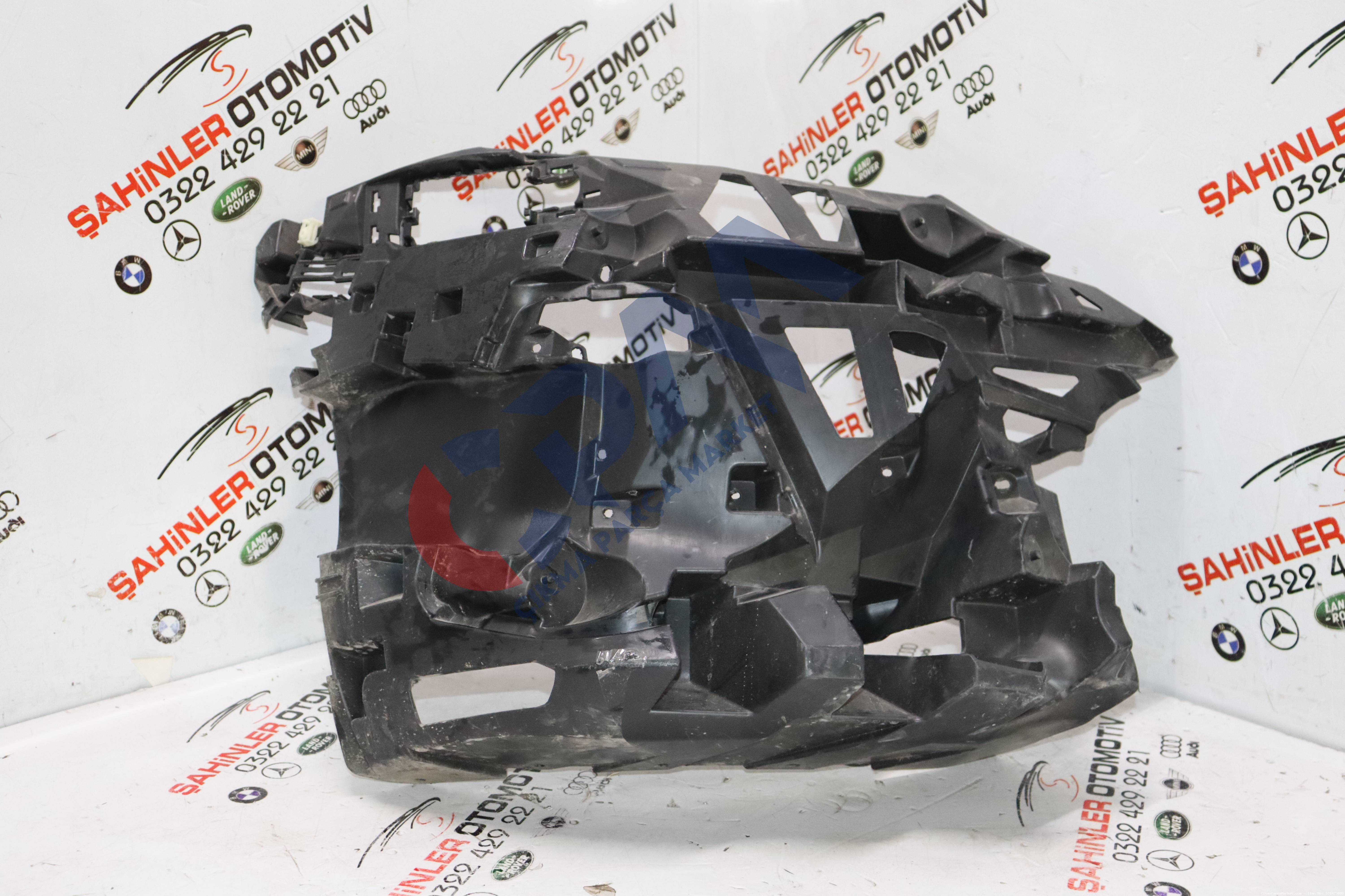 BMW 5 Serisi g60 Sağ Tampon Braketi 51118084656