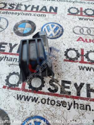 3G9857781 Skoda Superb 2020 arka emniyet kemeri sol destek braketi