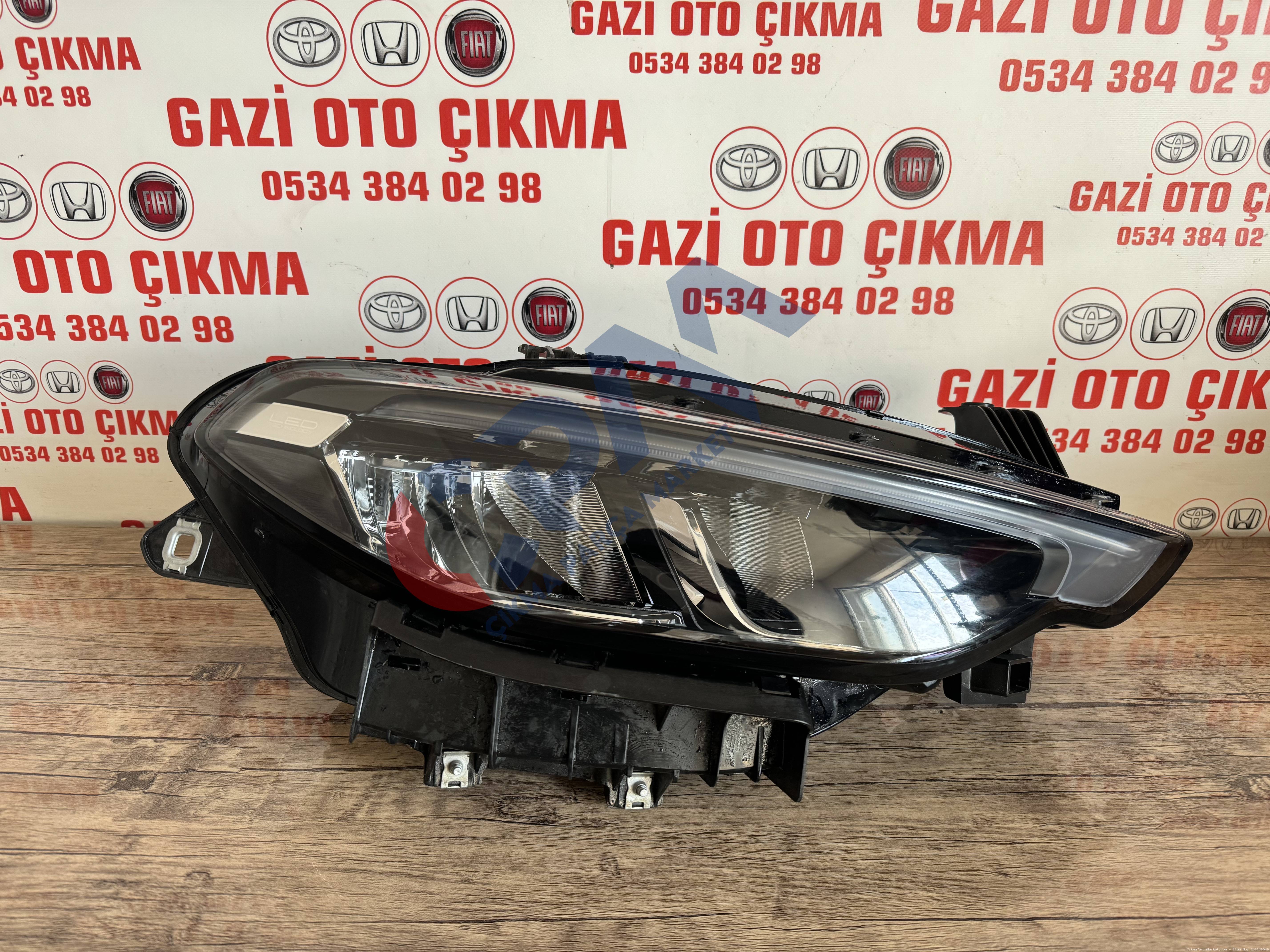 2021 2024 Fiat Egea Çıkma Orjinal Full Led Sağ Ön Far