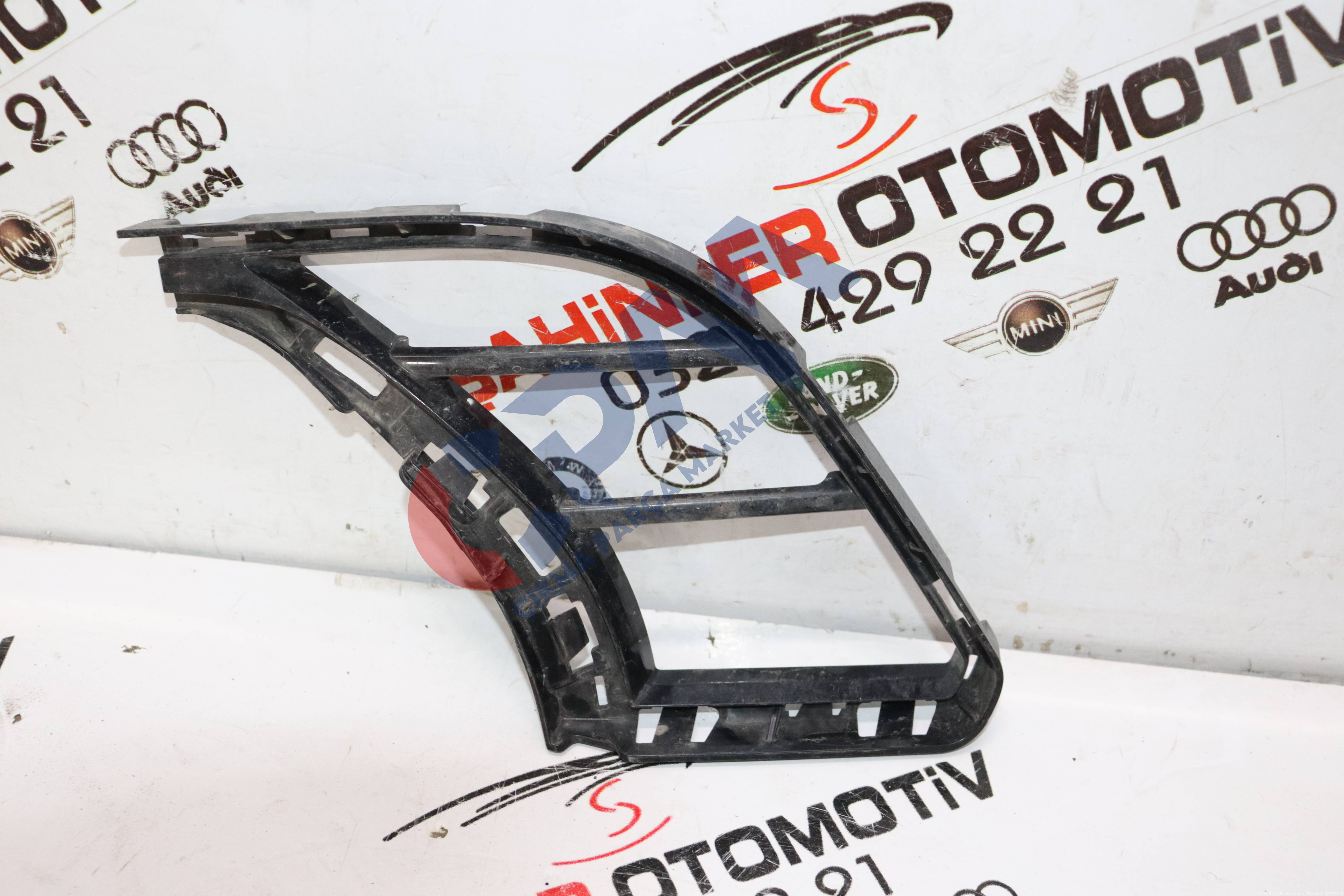 BMW 4 Serisi G22 G23 G24 G26 Ön Braket 8081682