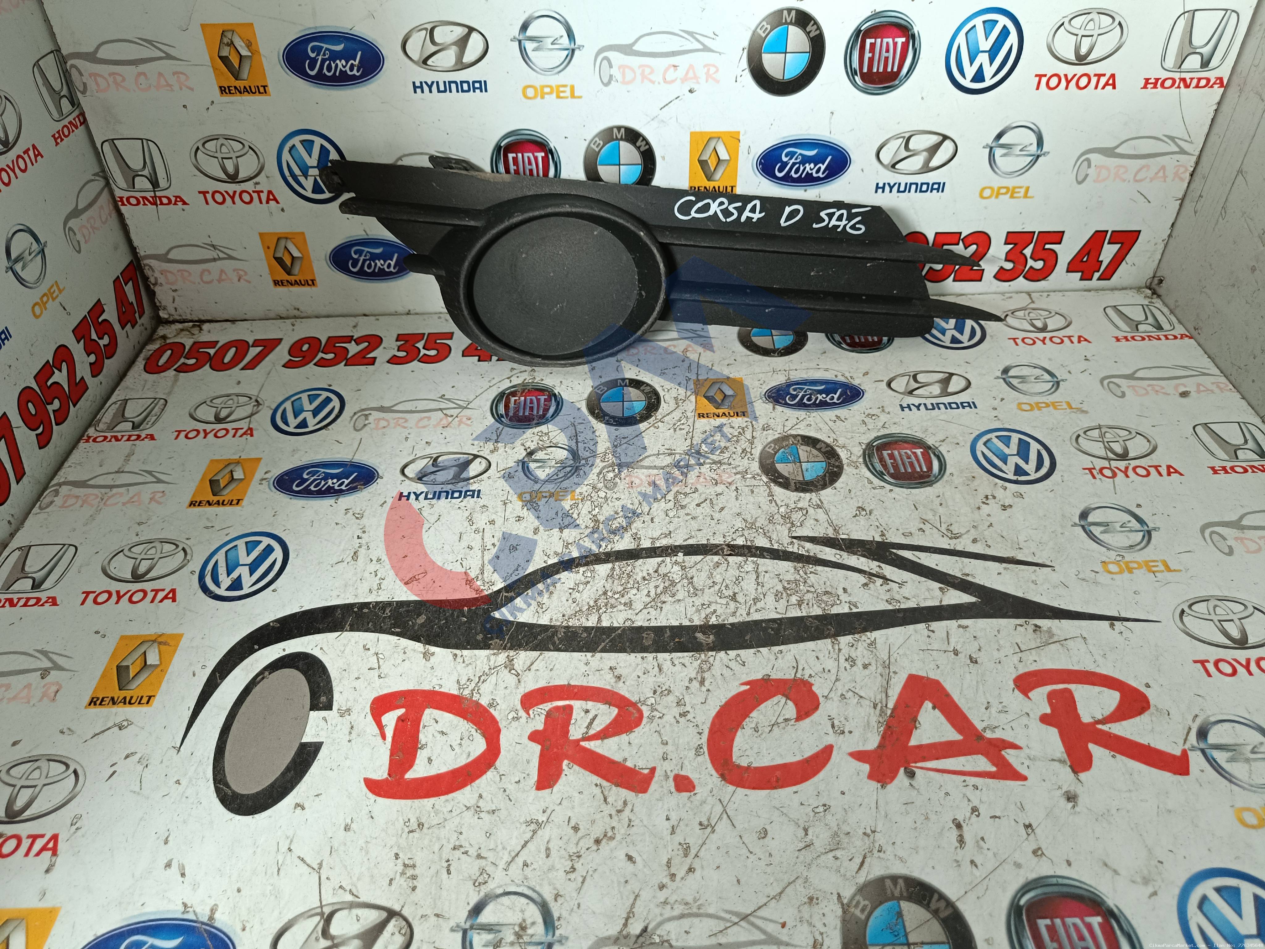 Opel Corsa D Sağ Sis Farı Çerçevesi 13211481