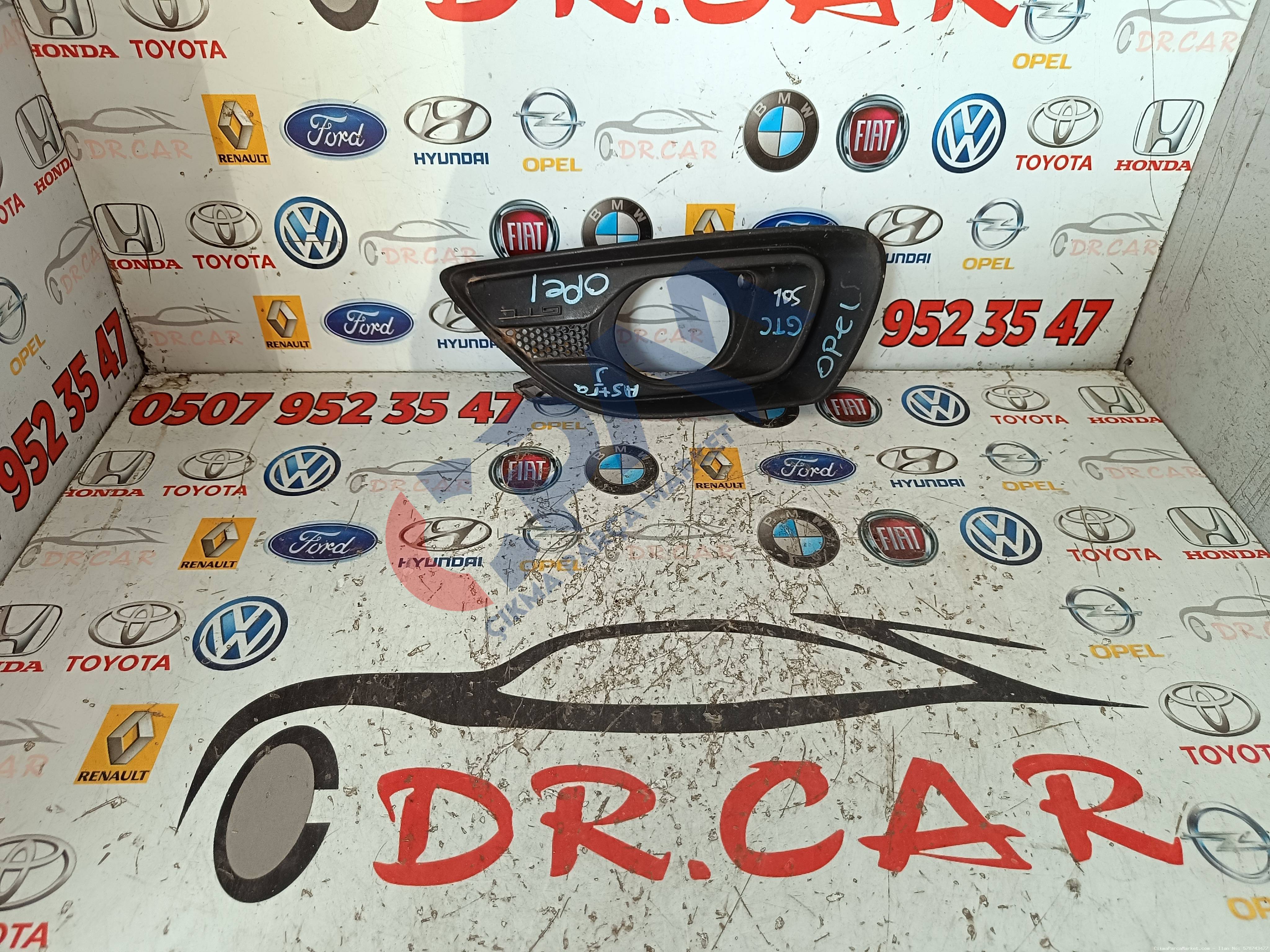 Opel Astra J GTC Sol Sis Farı Çerçevesi 13264572