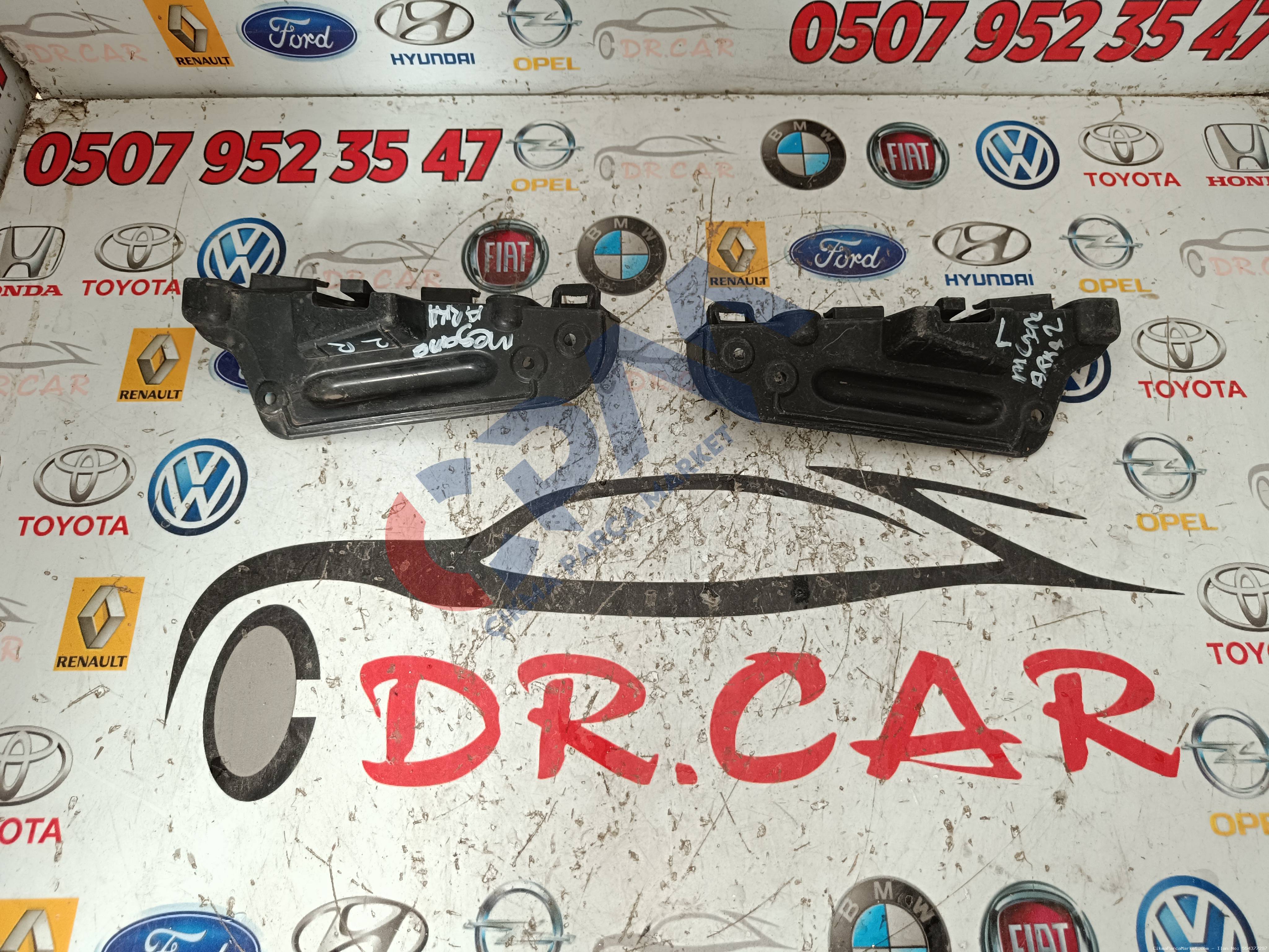 Renault Megane 2 Sağ & Sol Tampon Braketi 8200176035