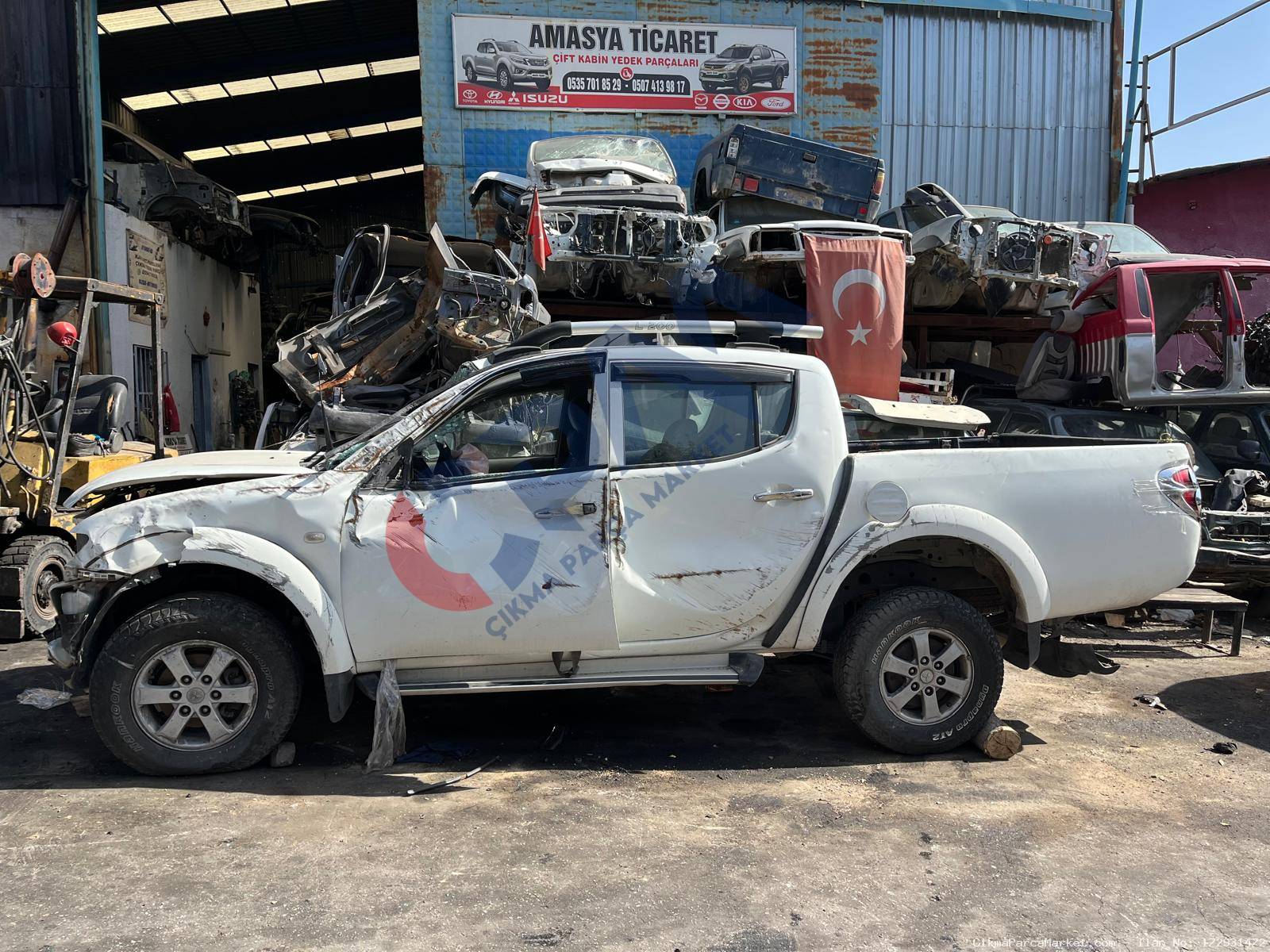 2011 2024 Mitsubishi L 200 çıkma Davlumbaz