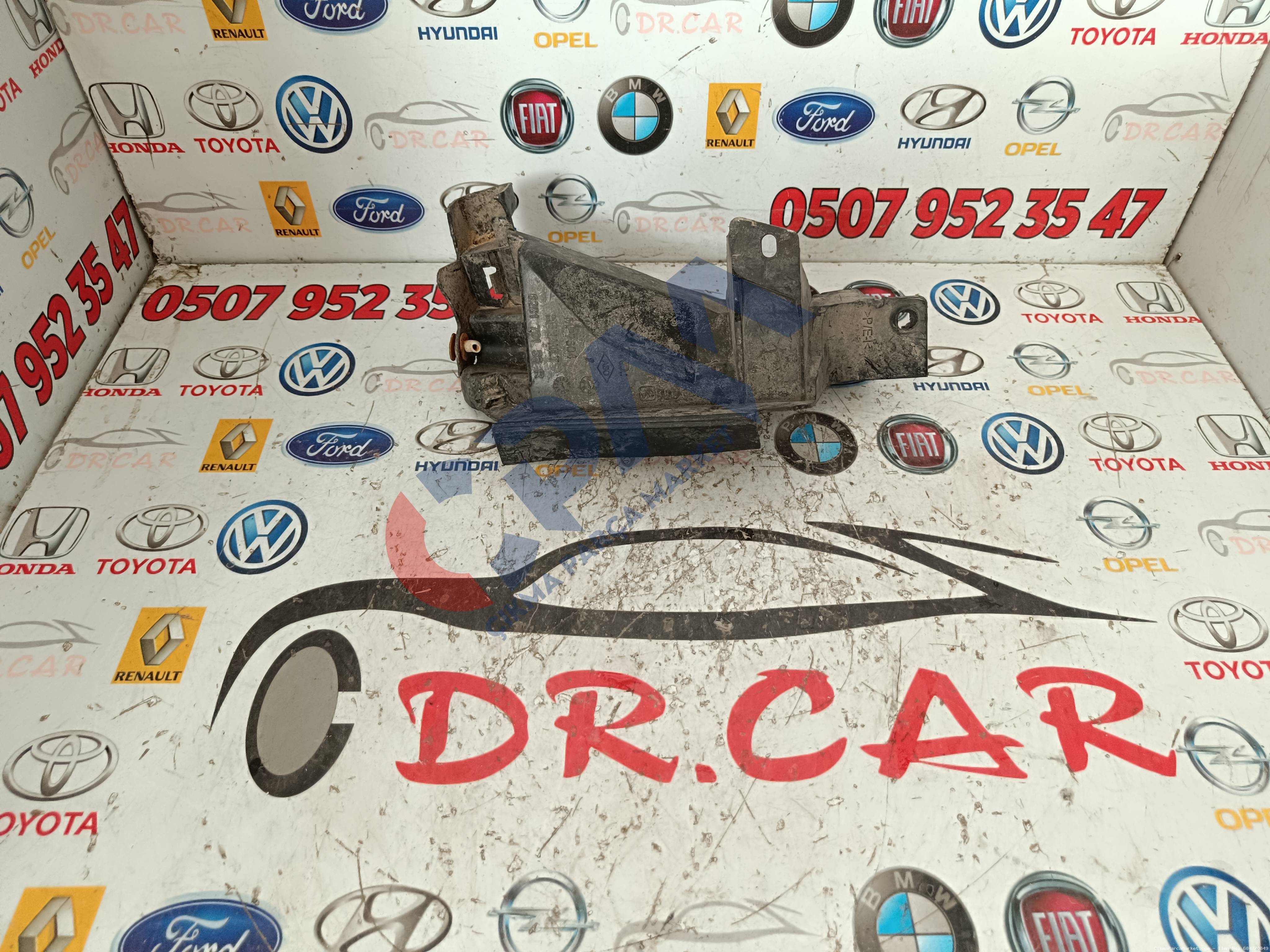 Renault Symbol Tampon Braketi 628170156R