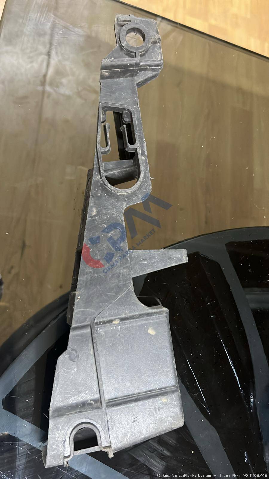 2018 2022 Citroen C4 ön  tampon braketi