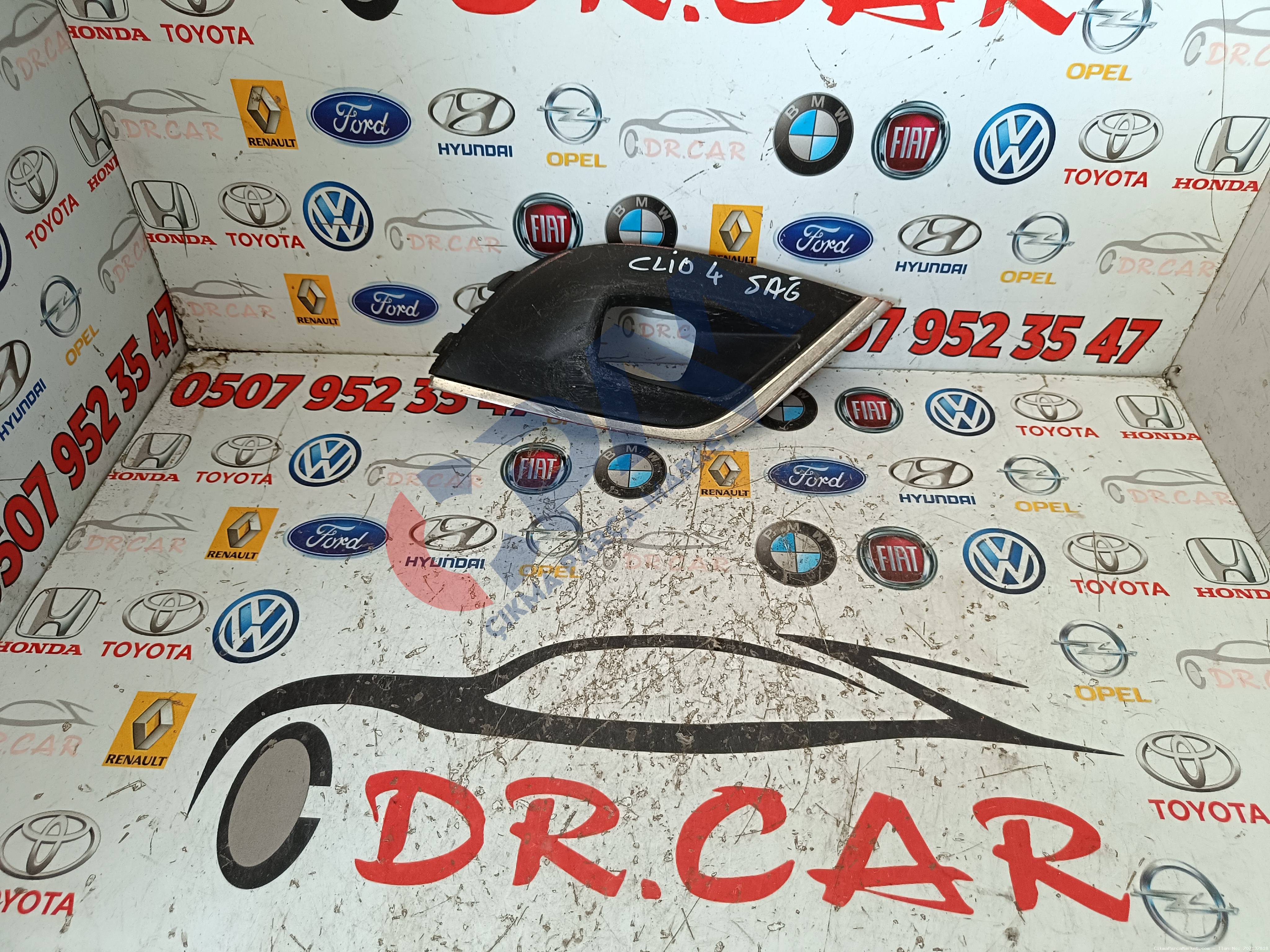 Renault Clio 4 Sağ Ön Sis Farı Çerçevesi 261A24028R