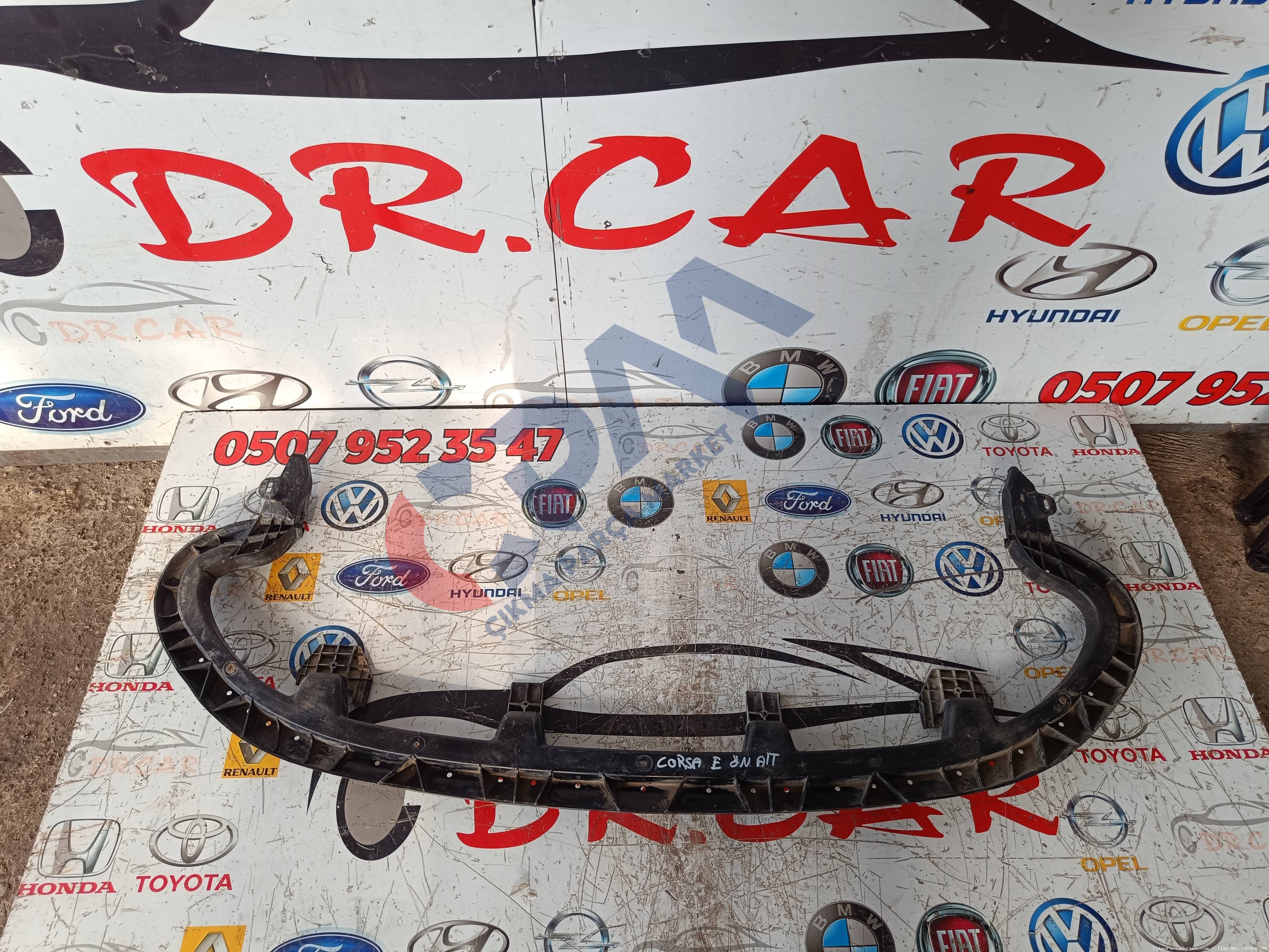 Opel Corsa E Ön Tampon Darbe Emici 39014308