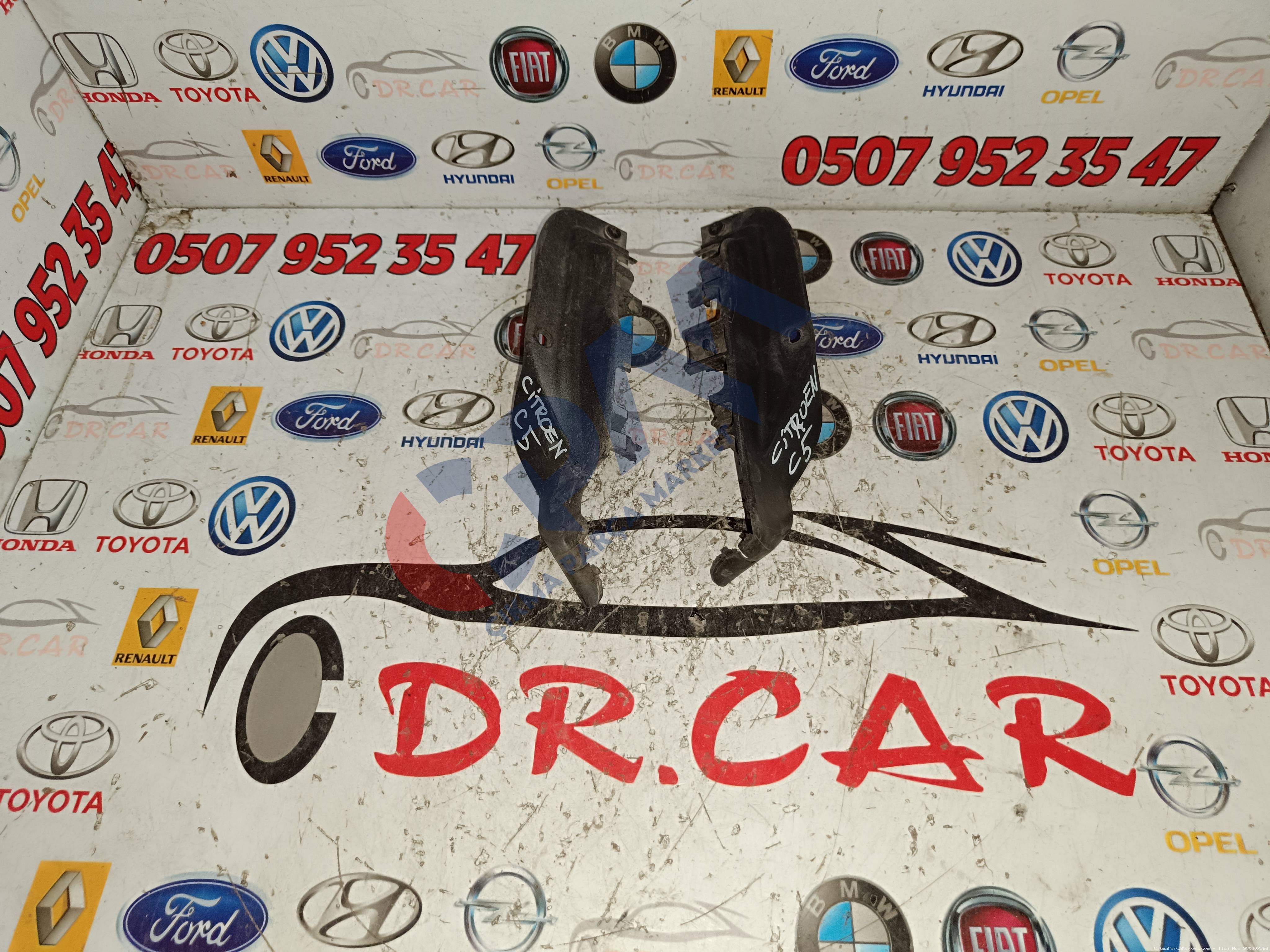 Citroen C5 Cam Kenar Kapağı 9682940680