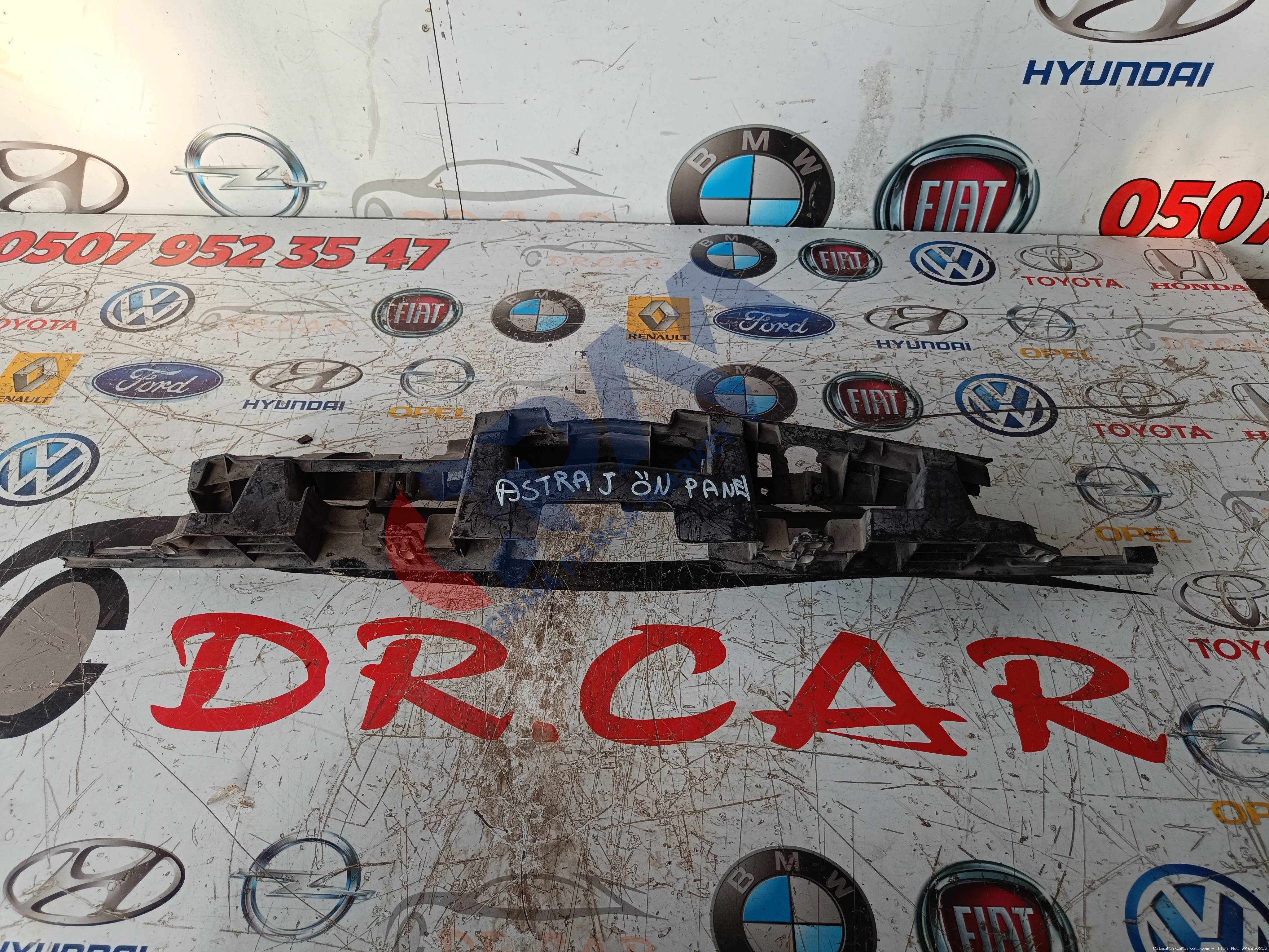 Opel Astra J Ön PANEL BRAKETİ 13264477