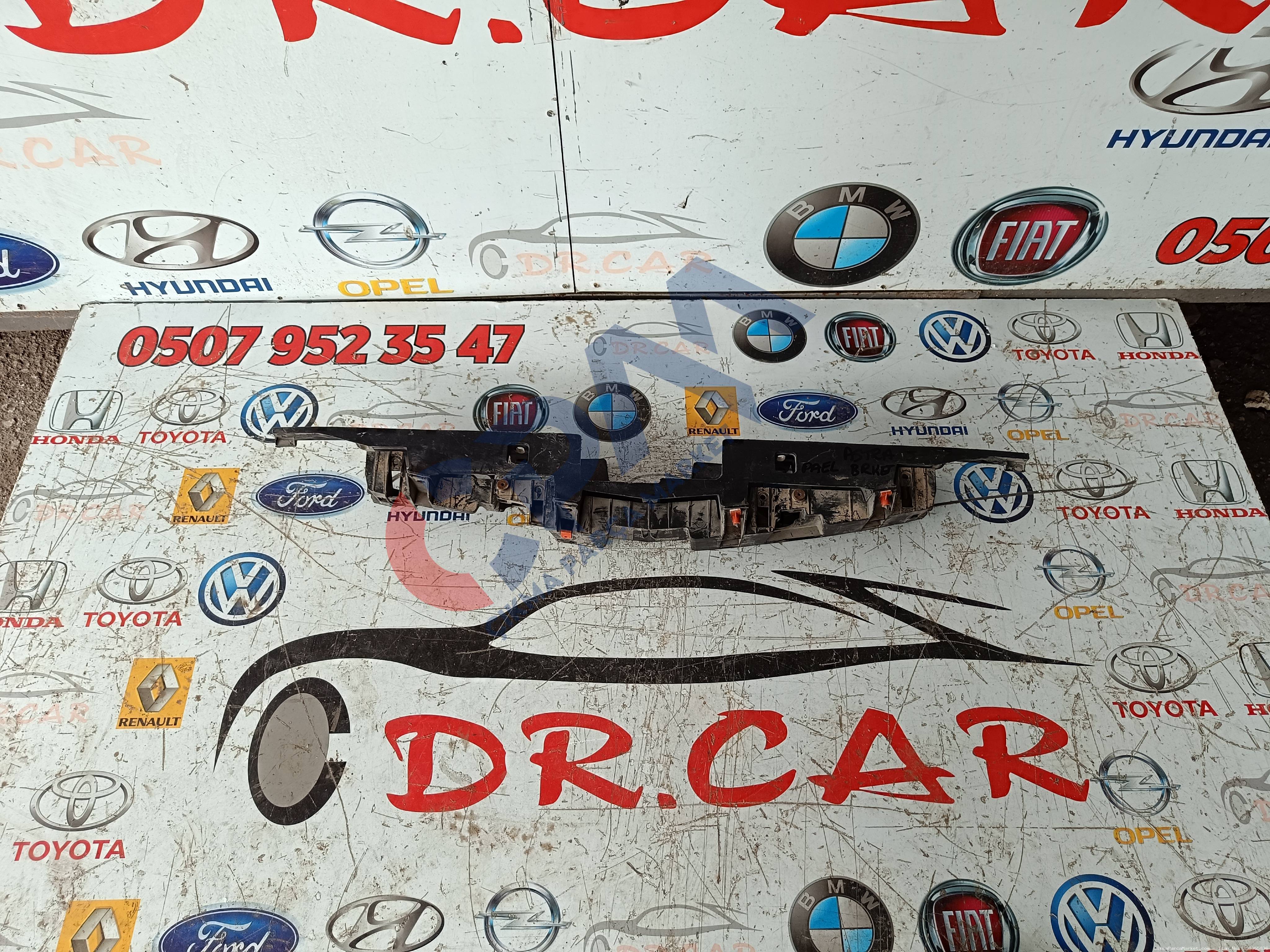 Opel Astra J Ön PANEL BRAKETİ 13264477