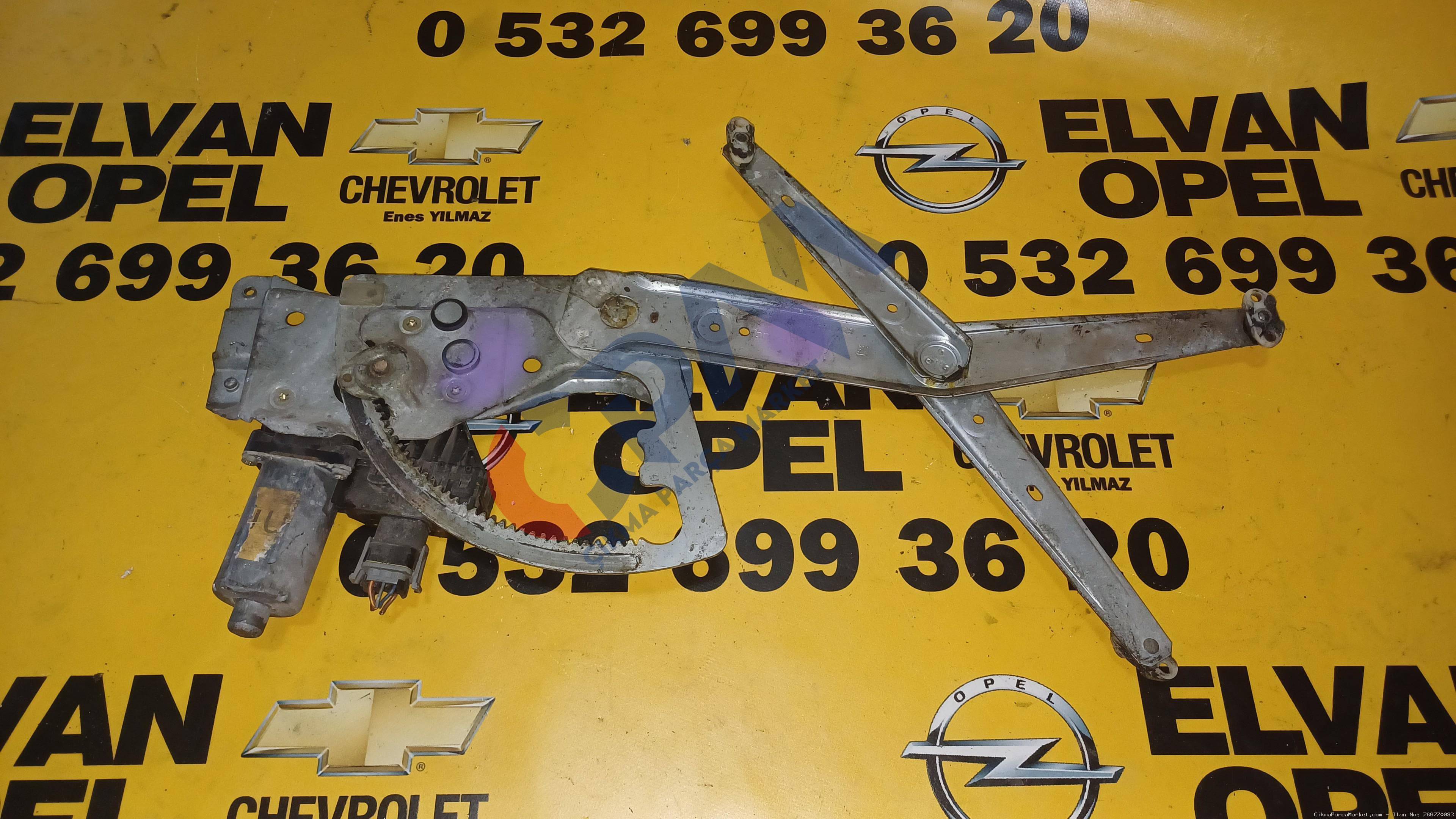 1992 2001 Opel Astra F Çıkma Sol Ön Cam Krikosu 90560429