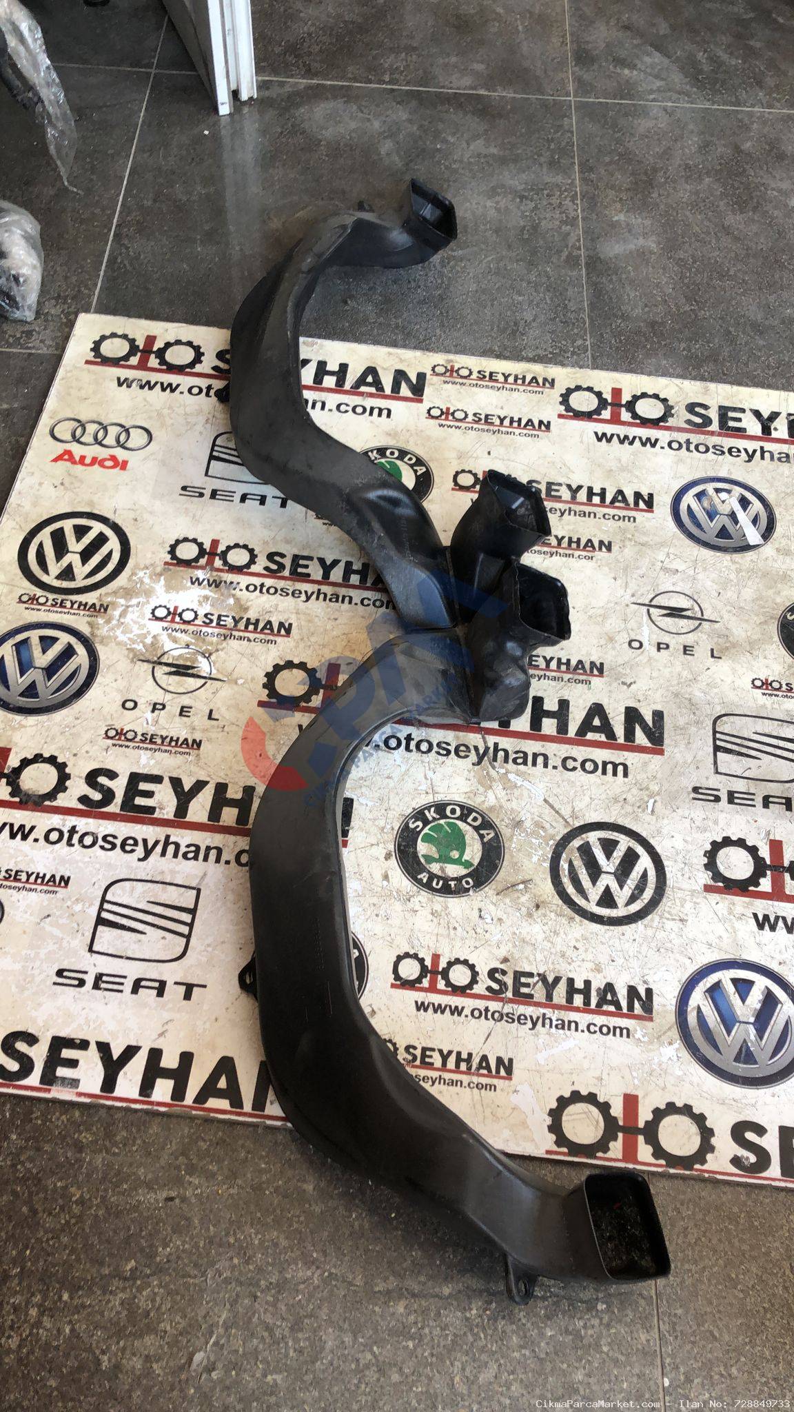 13180759 Opel Corsa D göğüs iç havalandırma kanalı