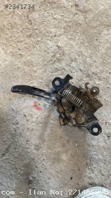 toyota yaris motor kaput kilidi