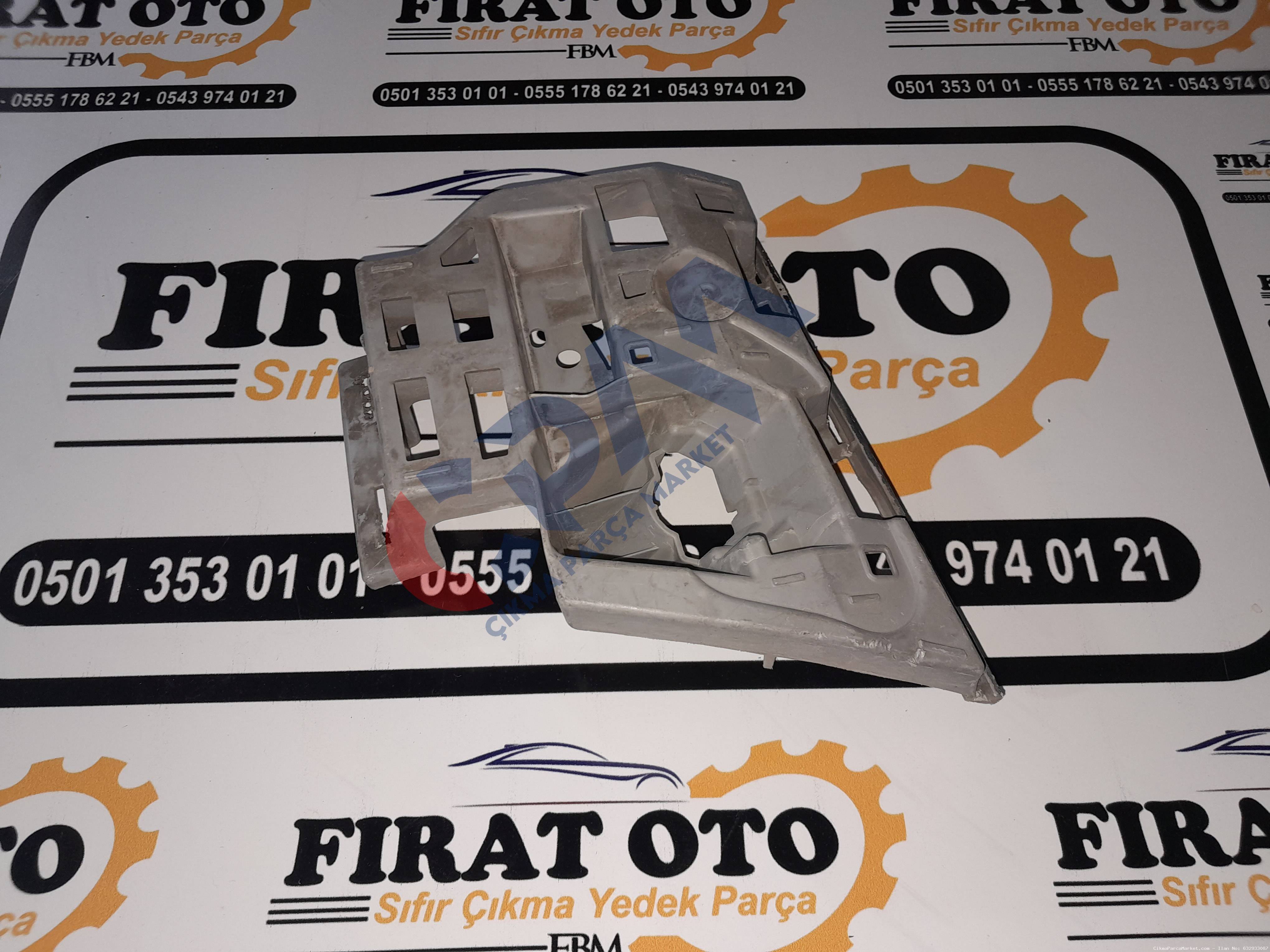 Skoda Octavia Sol Ön İç Tampon Braketi 5E0807055