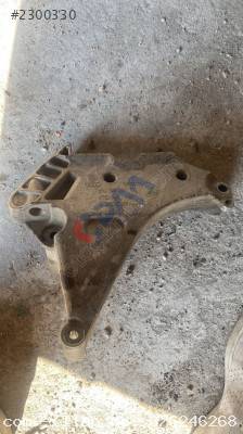 03L199207 skoda octavia 2011 1.6 cay motor bağlantı braketi