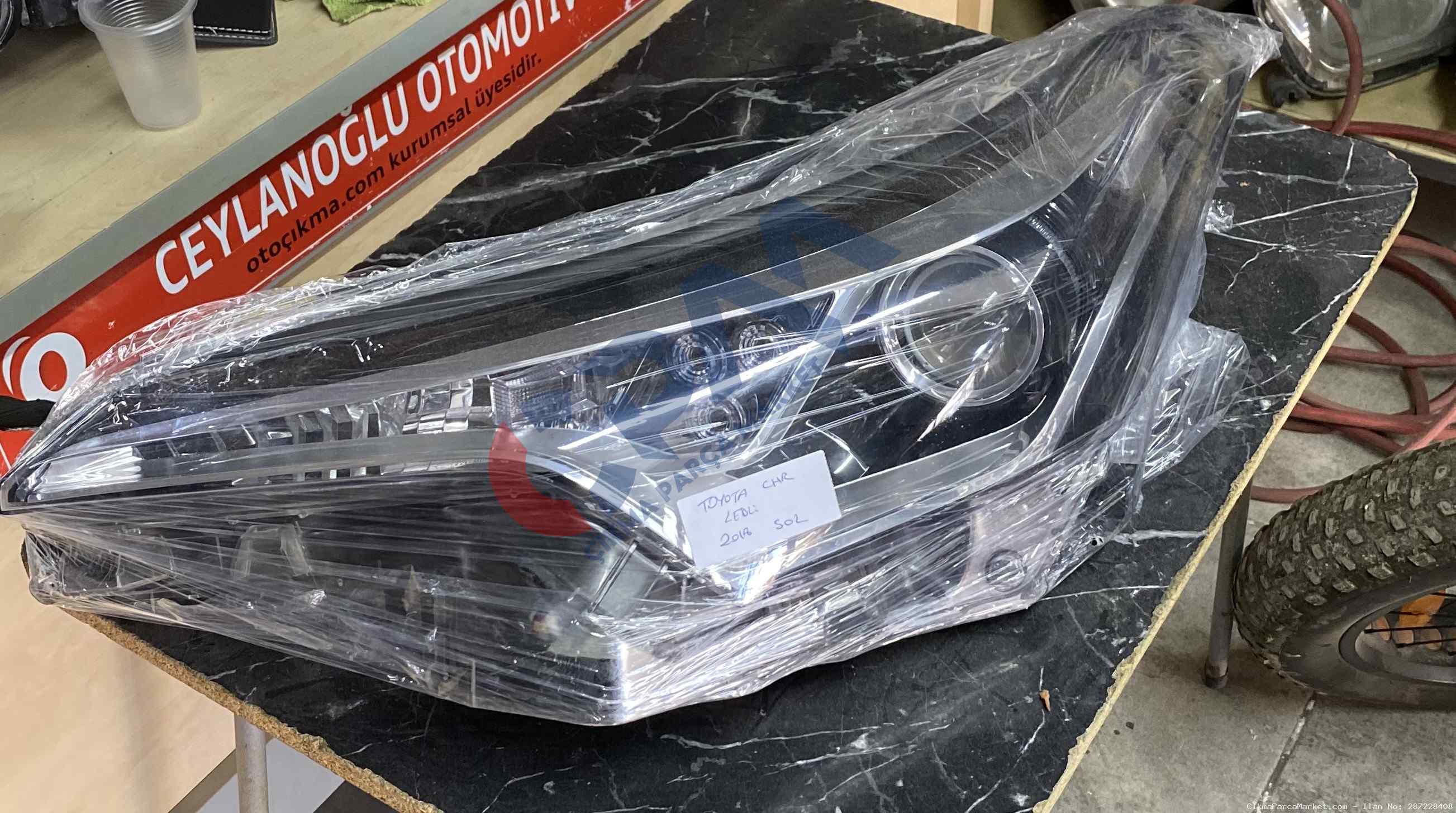 Toyota C HR Ledli Mercekli Sağ Sol Far