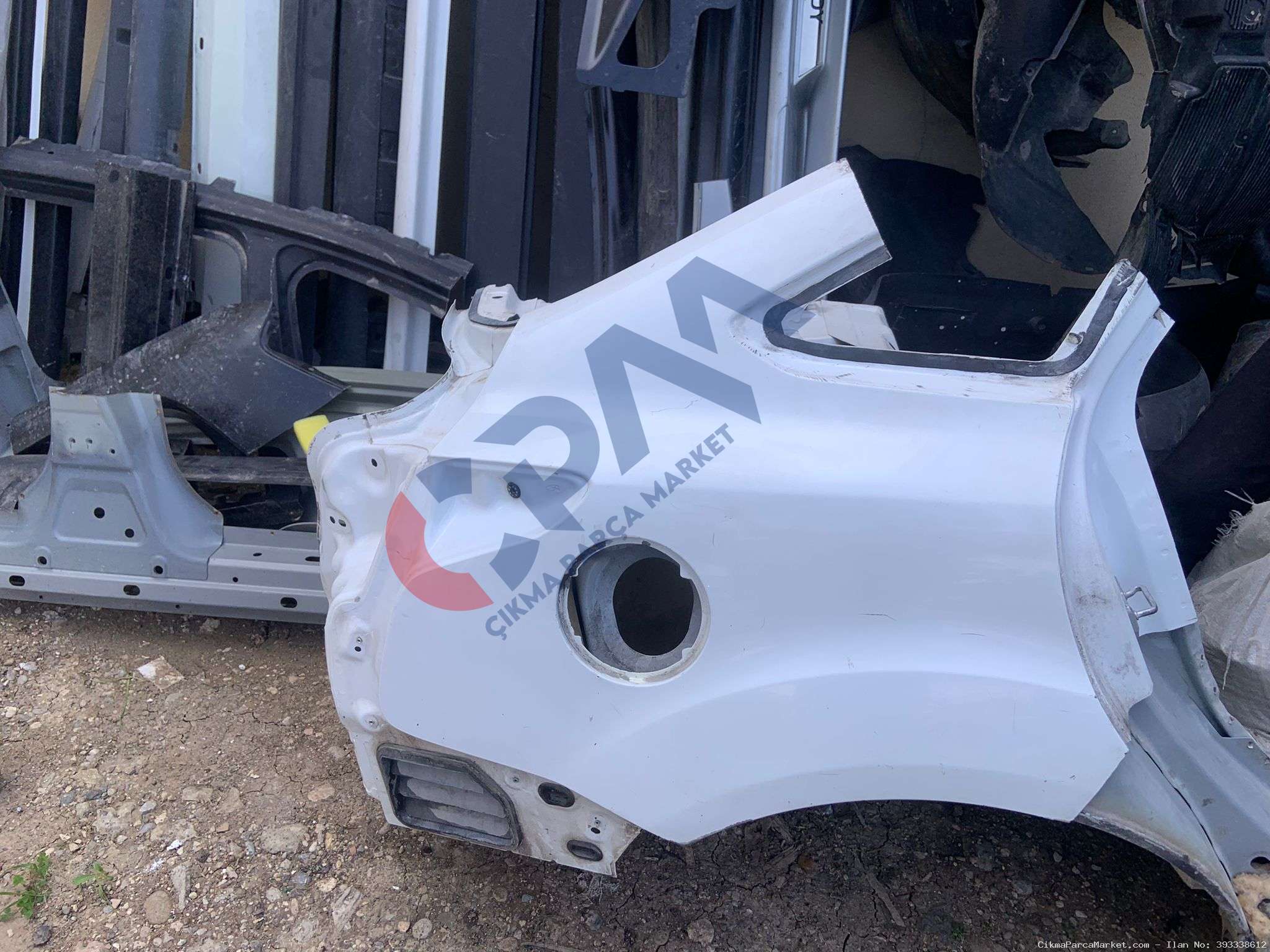 2012 2019 Ford Focus Focus sag arka camurluk  Sağ Arka Çamurluk