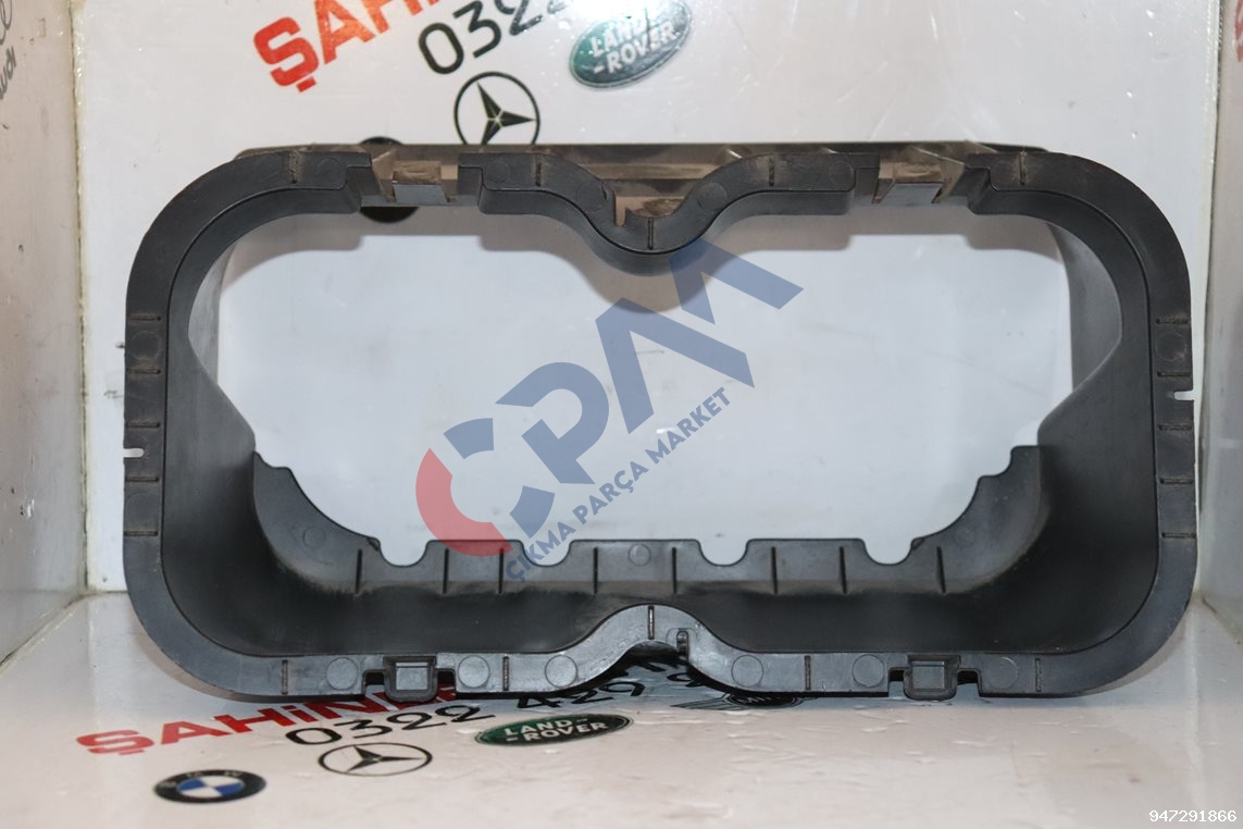 BMW 5 Serisi F10 Bagaj Muhafaza Bölmesi Braket 9163192