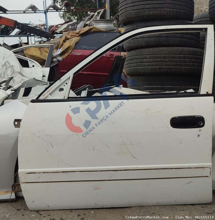 1998 2000 Toyota Corolla çıkma yedek parça Sol Ön Kapı