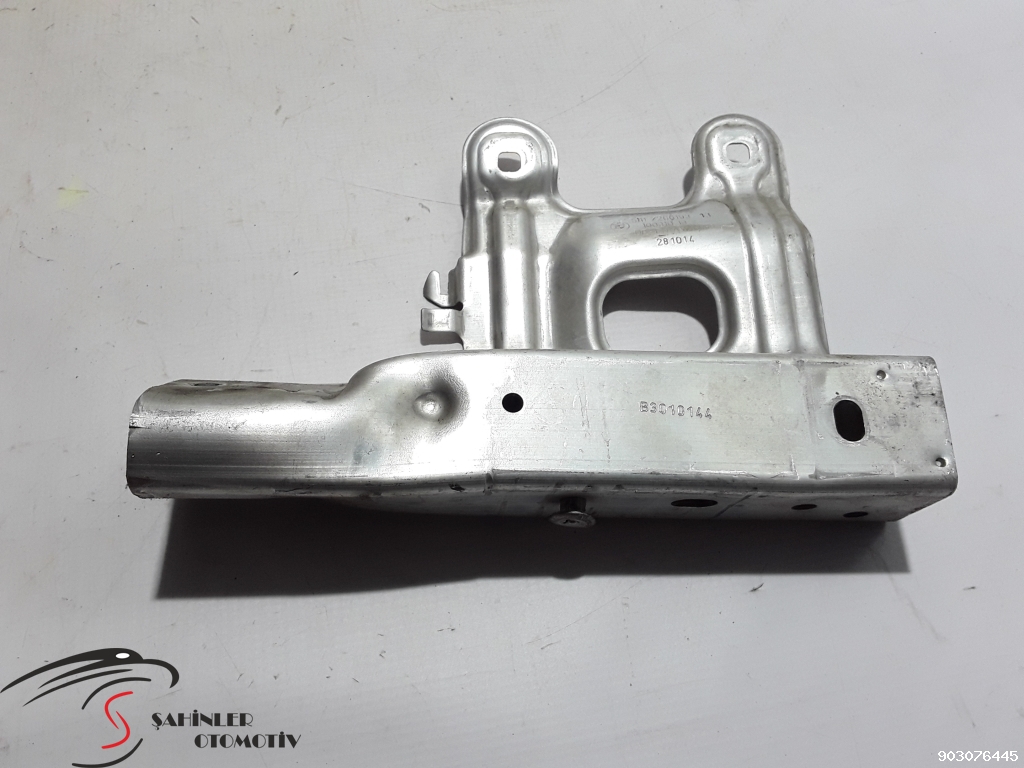 BMW 3 Serisi f30 Tampon Demir Braketi 7266193