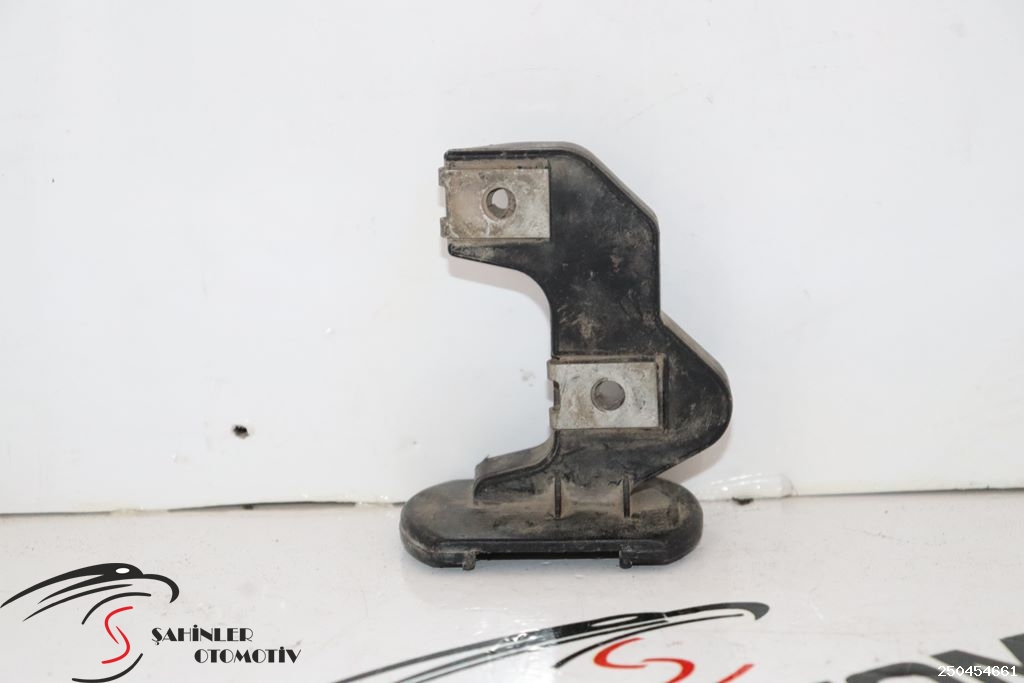 BMW 3 Serisi e39 BAGLANTI AYAGI Tampon Braketi 8159362