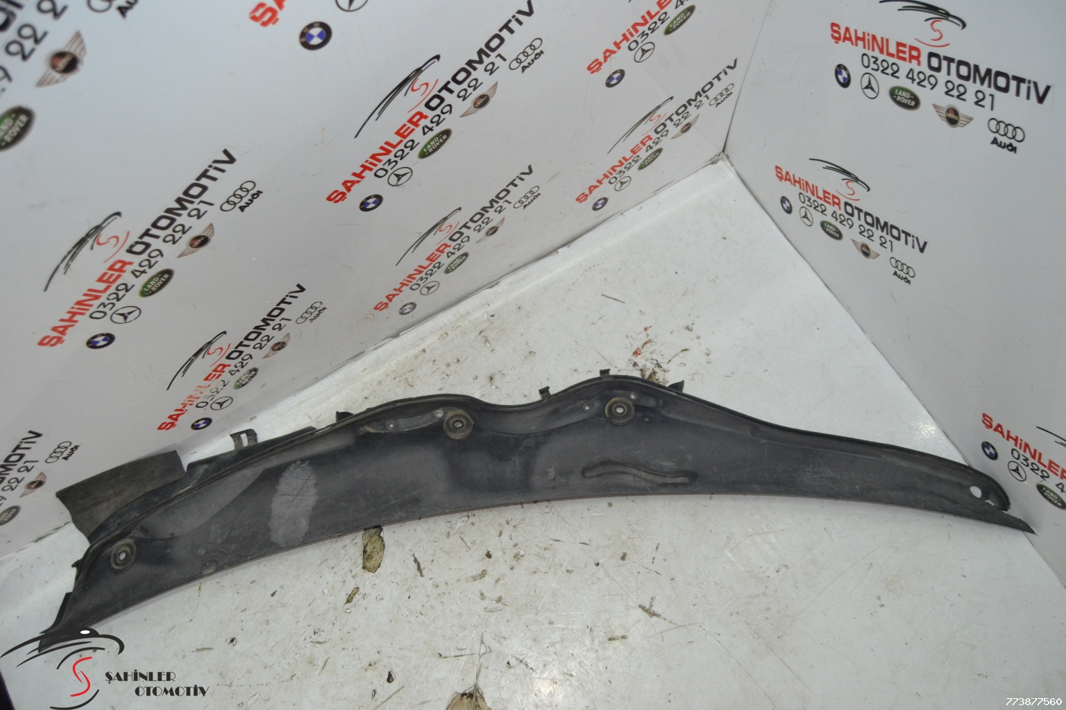 Mercedes C Serisi W203 A203 Ön Trim kapağı a2038300813