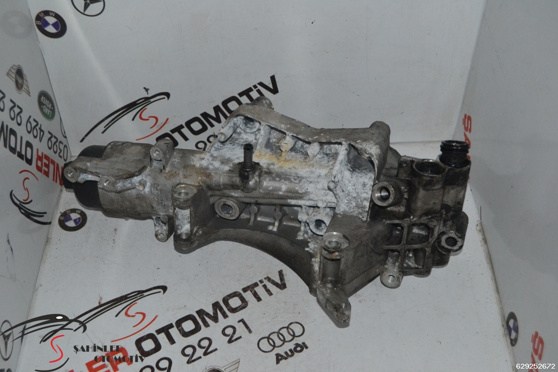 Mercedes C Serisi a626 motor mercedes 626 motor Yağ Pompası Braketi a6261800011