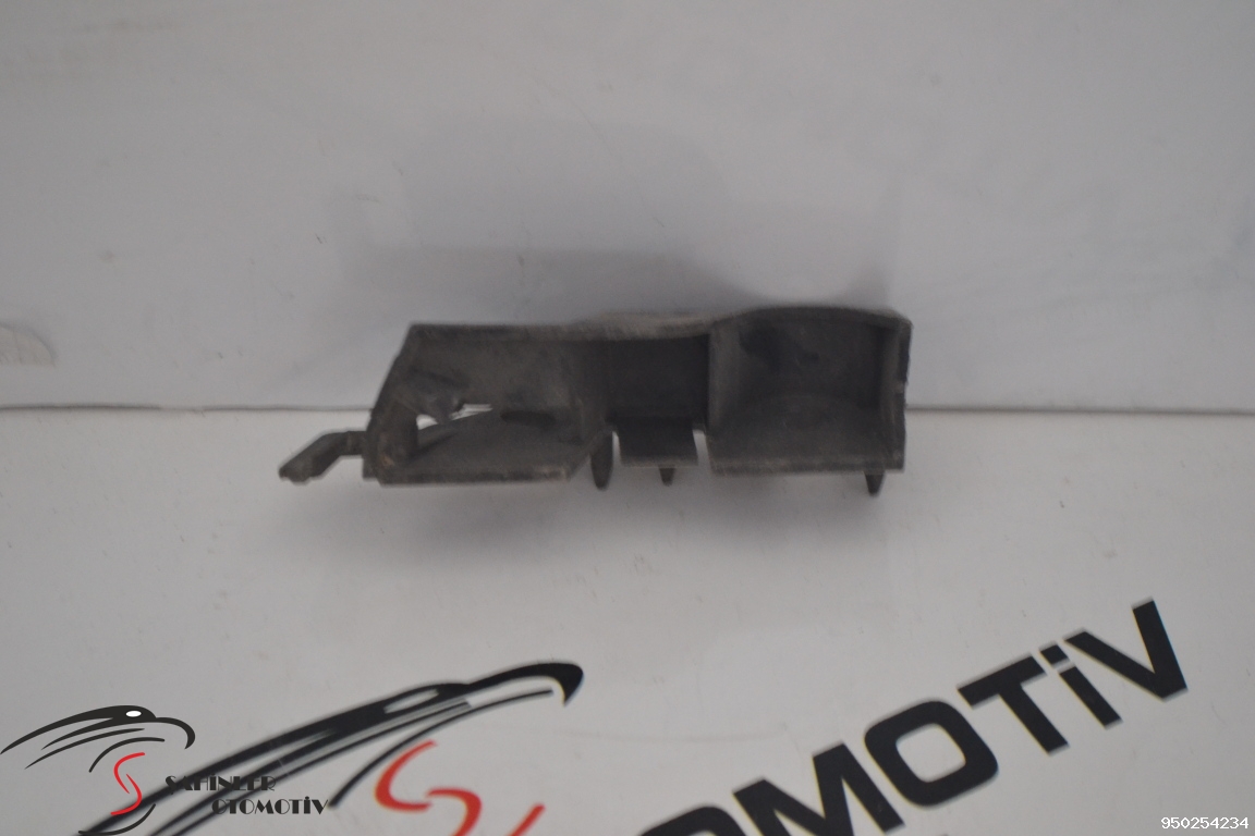 2007 2011 Audi A4 A4 Sağ Tampon Braketi 8K0807283