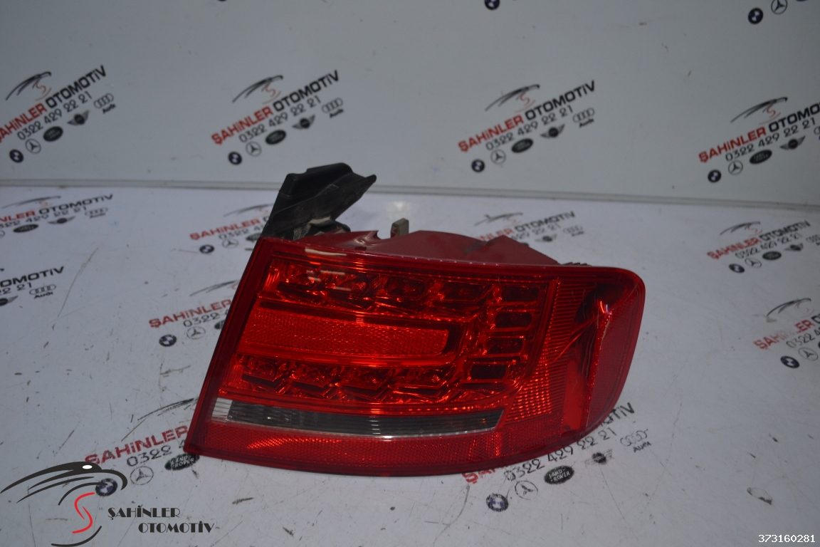 Audi A4 A4 B8 Sağ Arka Stop 8k5945096