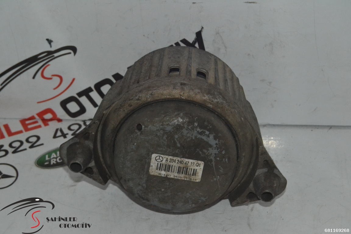 Mercedes C Serisi A204 W204 Motor Kulağı a2042404717