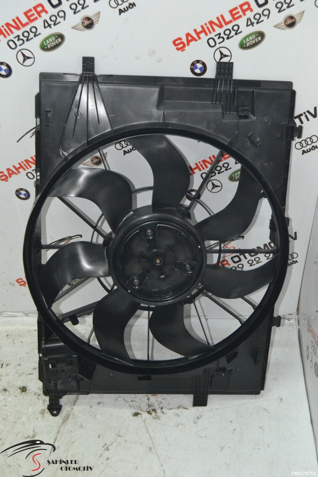 Mercedes C Serisi A205 W205 A213 W213 Ön Fan A0999061100