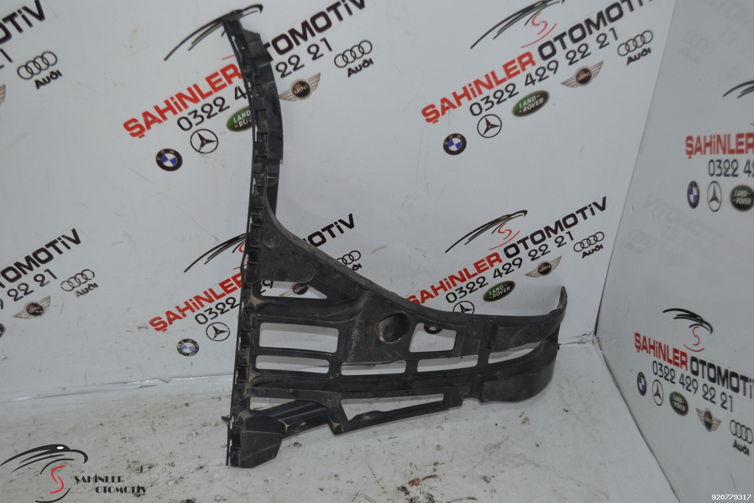 Mercedes S Serisi W222 A222 Sağ Arka Tampon Braketi a2228800812