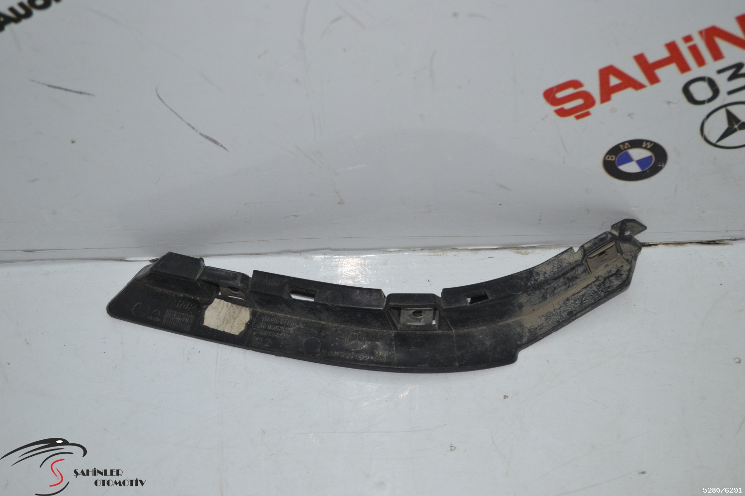 Mercedes Vito W447 A447 Sağ Ön Tampon Braketi a4478850521