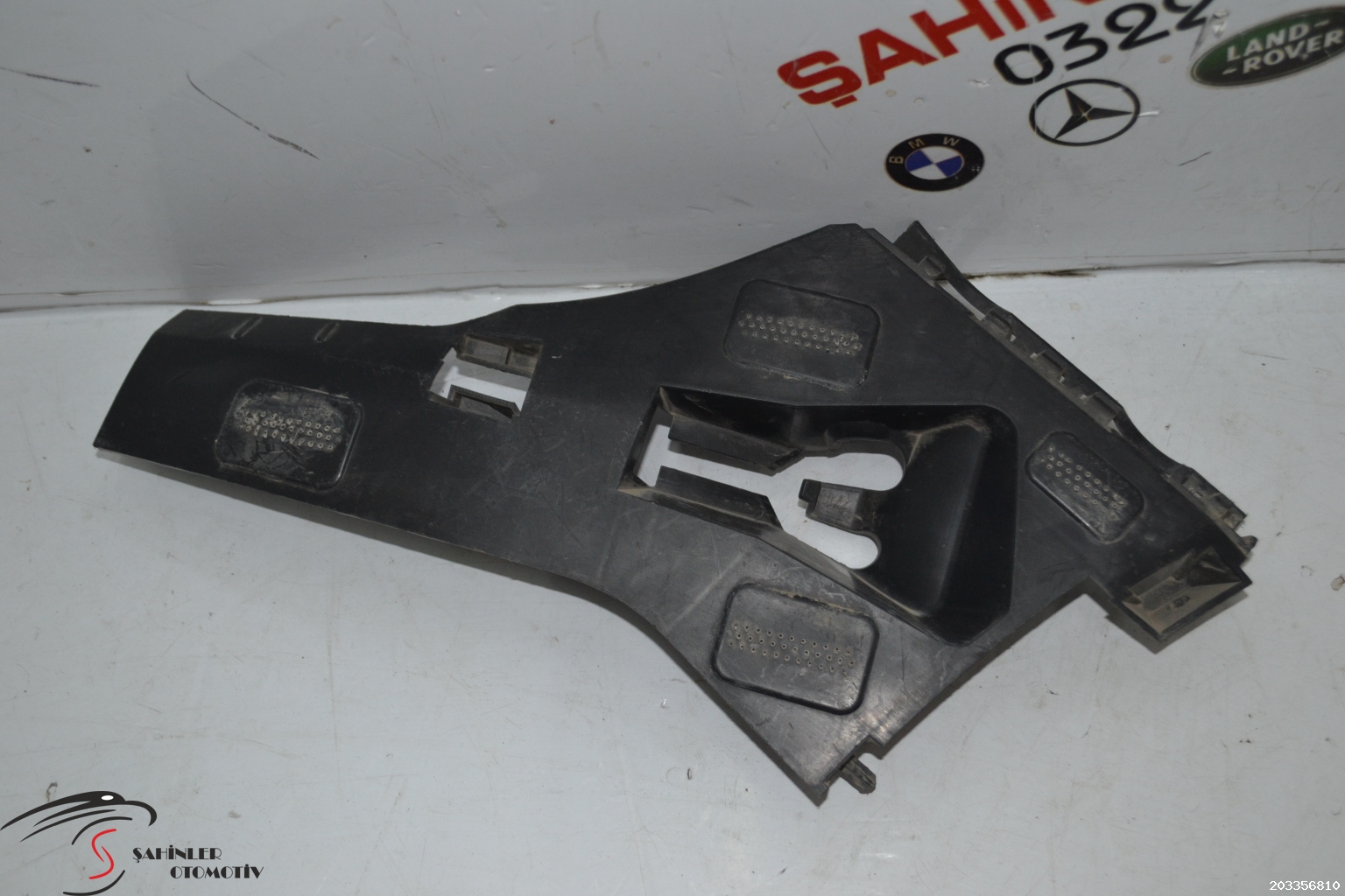 Mercedes A Serisi A176 W176 Sol Ön Tampon Braketi A1768851300