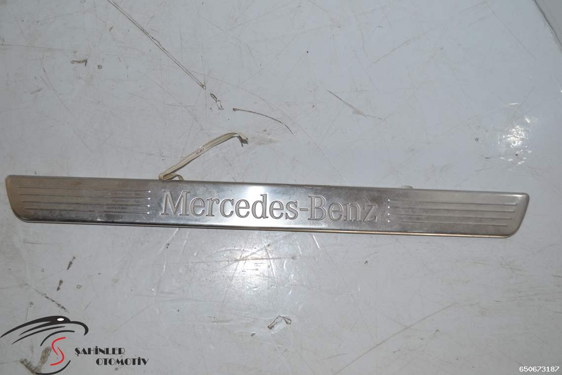 Mercedes A Serisi W176 A176 A246 W246 CLA W117 Sol Ön Kapı Basamak Eşiği A2466805300