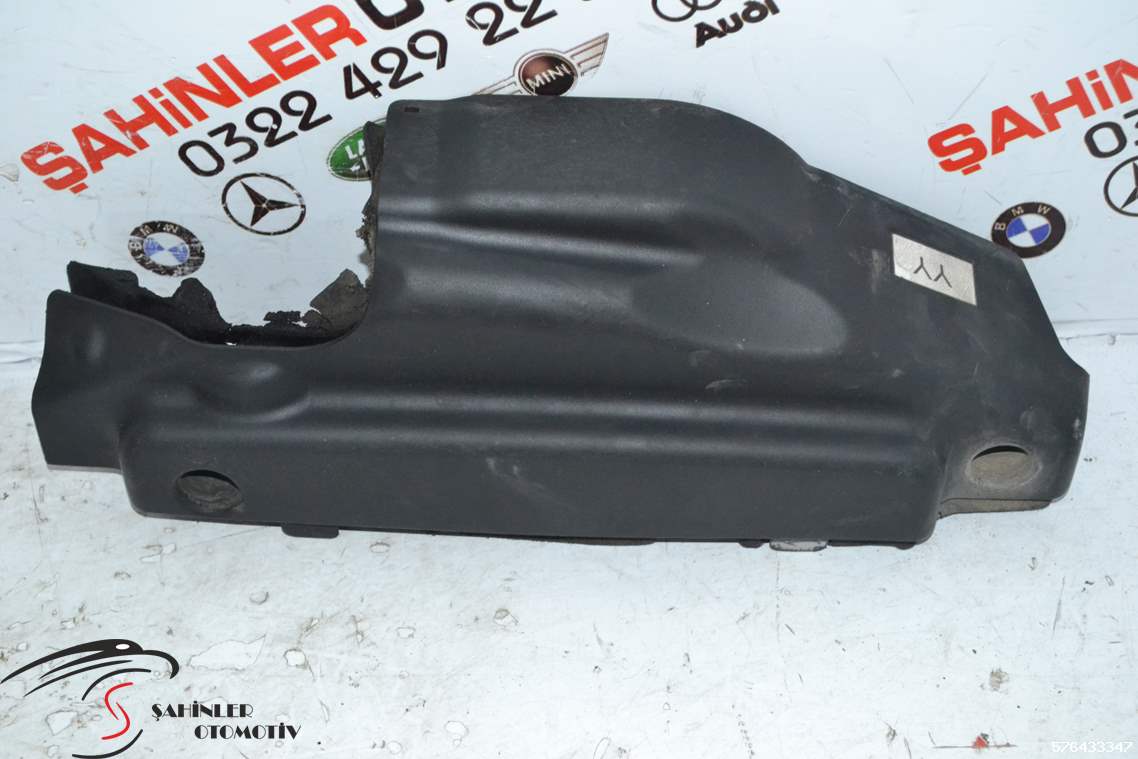 BMW 7 Serisi E65 Arka Motor koruma Kapağı 11147788912