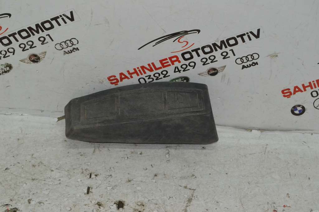 Land Rover Range Rover Sport L494 BASAMAK Sol Ön Braket EAV500041