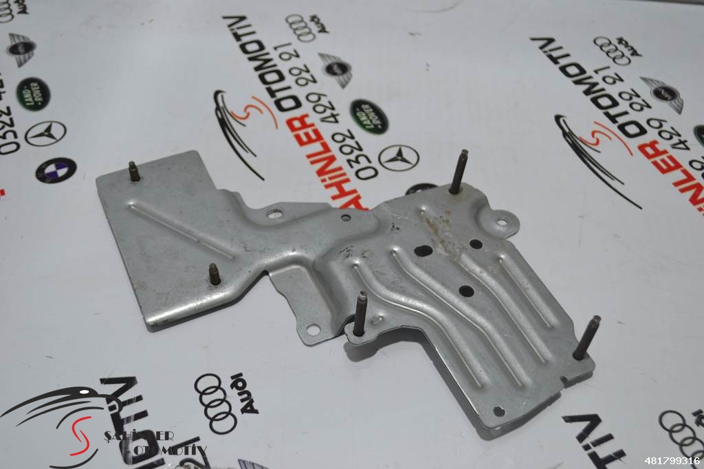 Land Rover Range Rover Sport Demir Braket dk6214n072