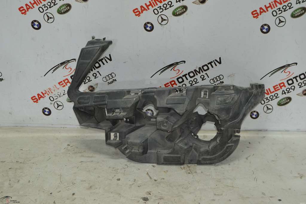 BMW X3 F25 Sol Ön Tampon Braketi 51117212955